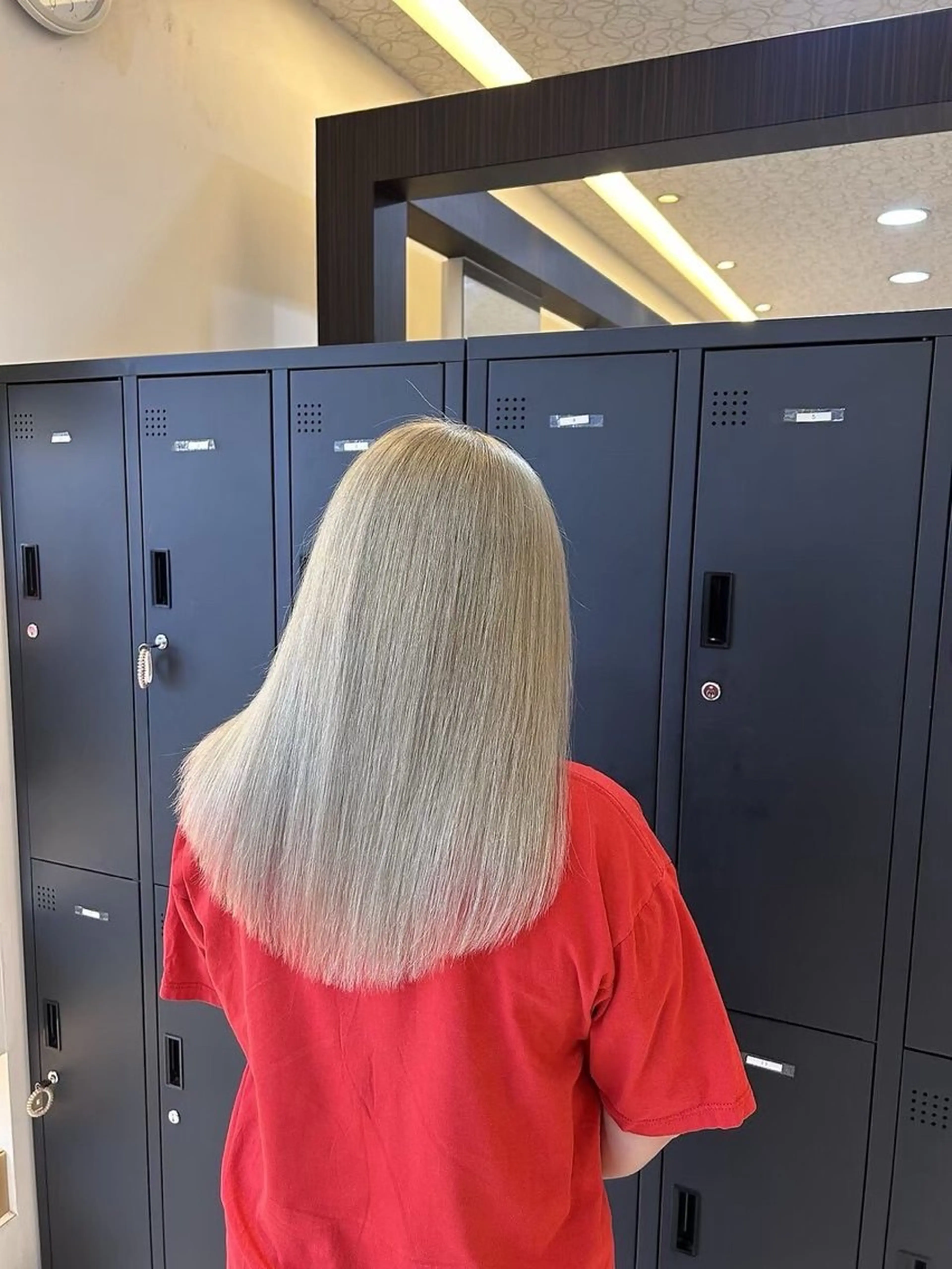 セミロング カラー 🫧カラーモデル募集 純菜🫧のヘアスタイル