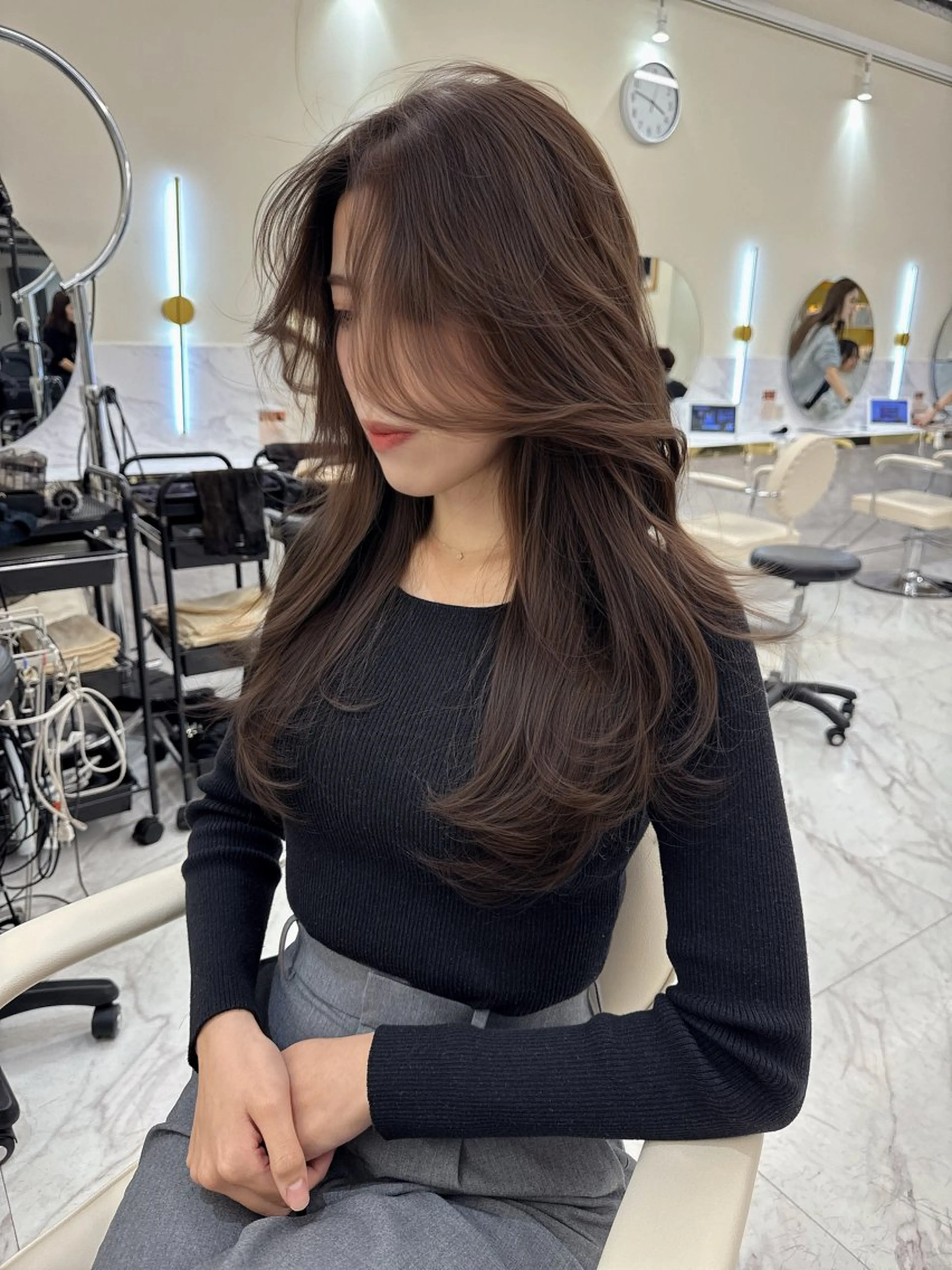 ロング カラー ヘアアレンジ オリーブカラー レイヤーカット カット ヘアカラー トリートメント 髪質改善特化 🫧松野力也のヘアスタイル
