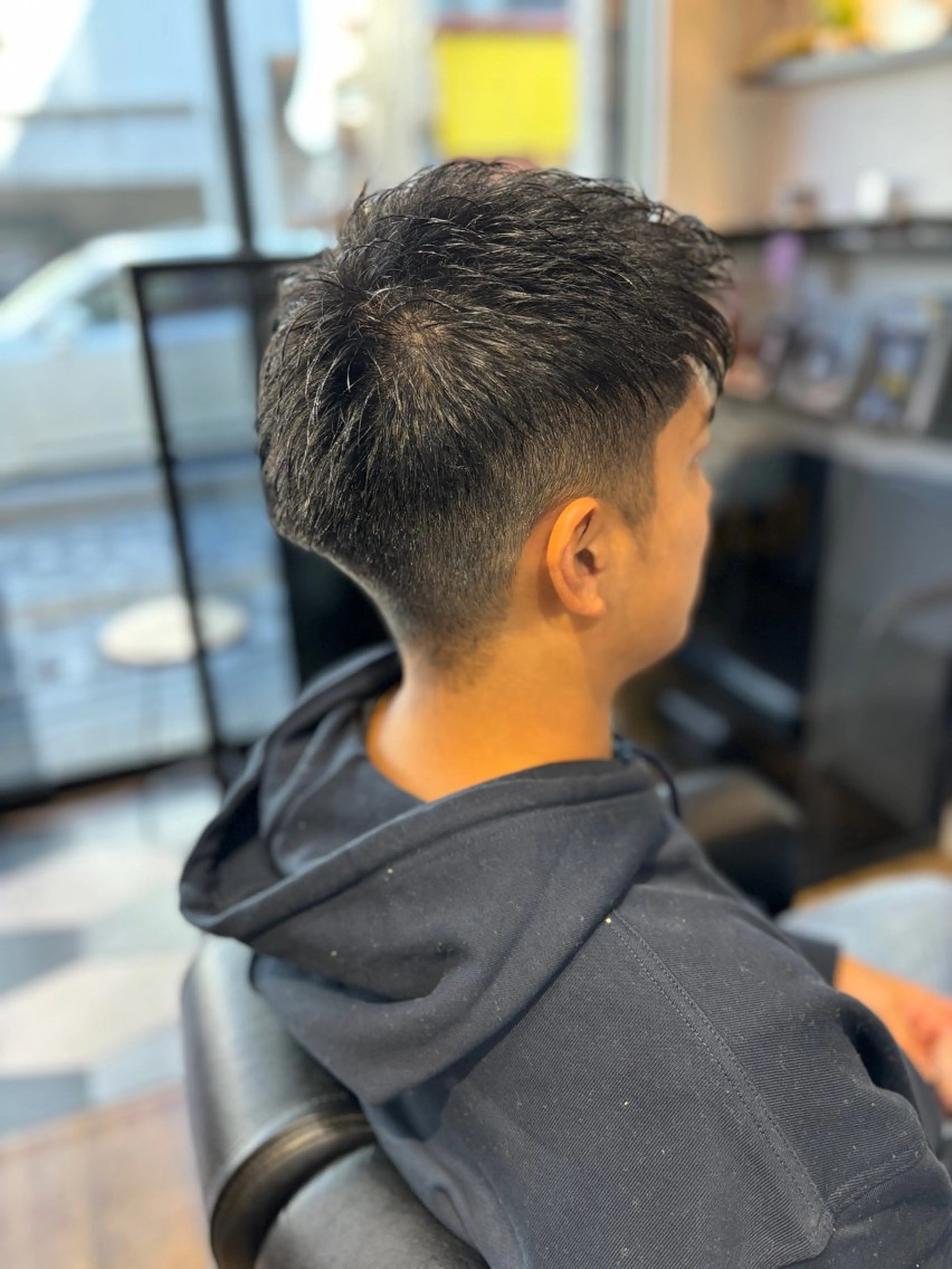 ショート パーマ メンズ 🔥無料メンズカット /パーマ🔥奥山のヘアスタイル