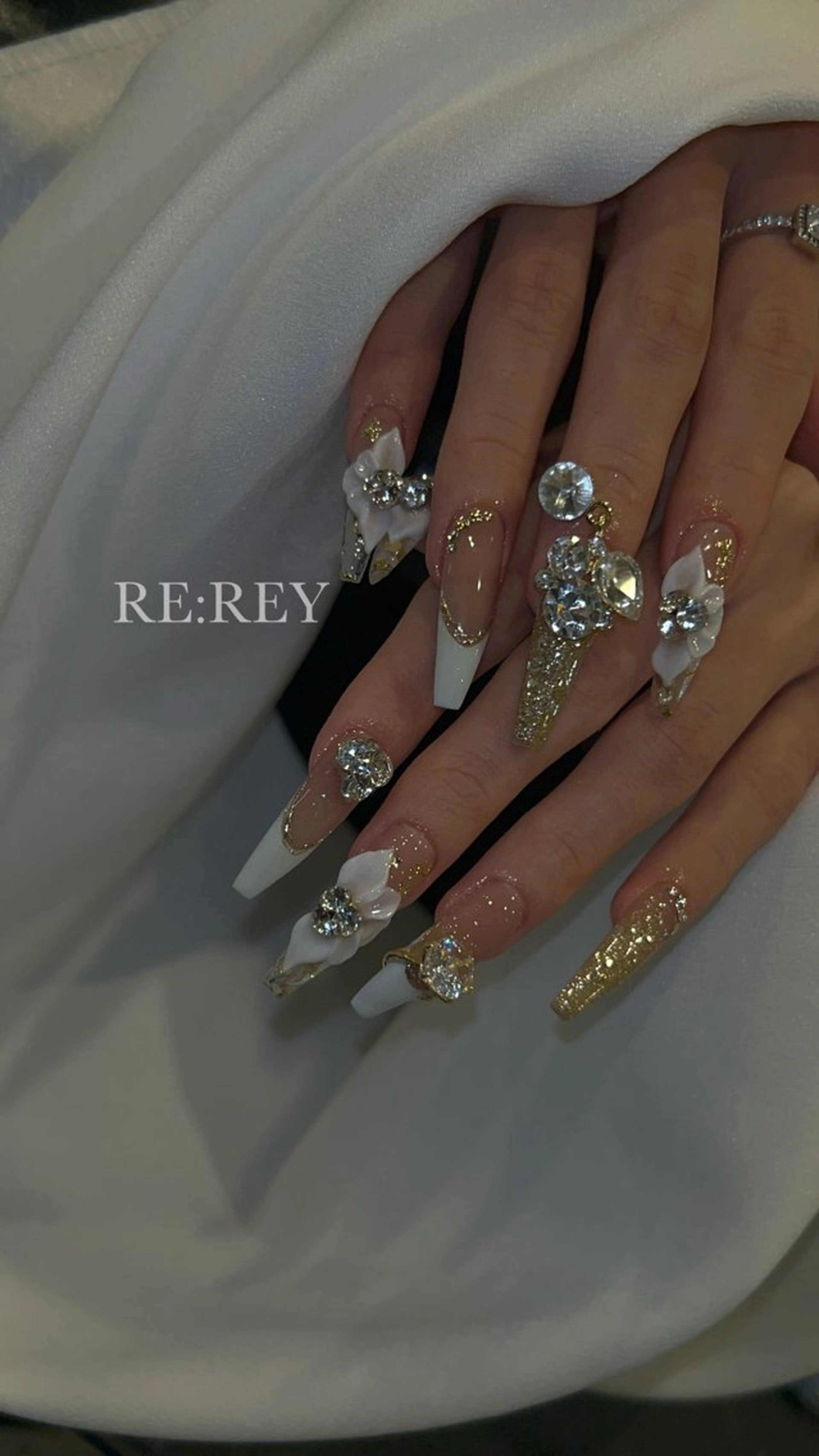 ネイル RE REYのネイルデザイン