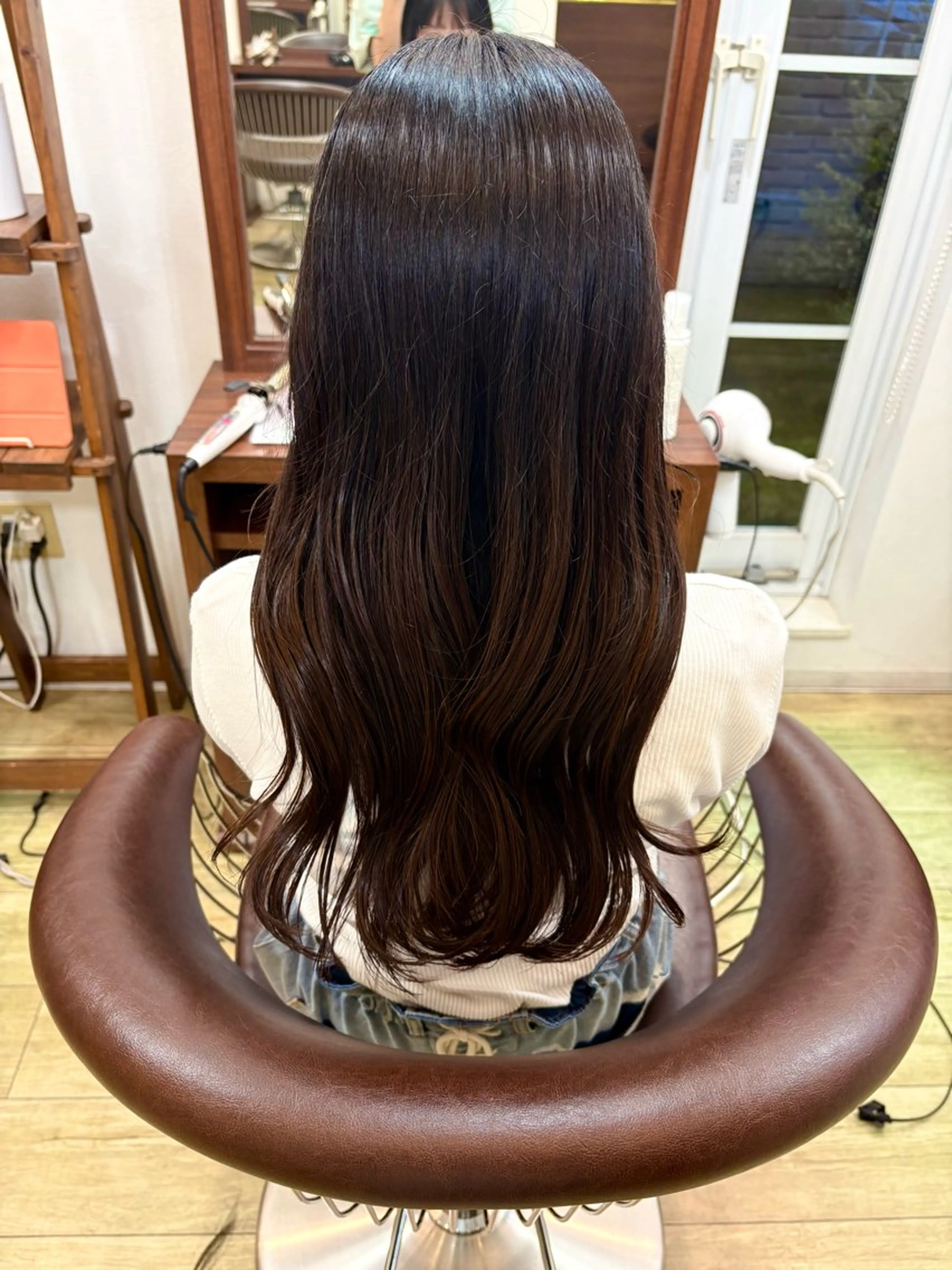 ロング 加藤 七夕奈のヘアスタイル