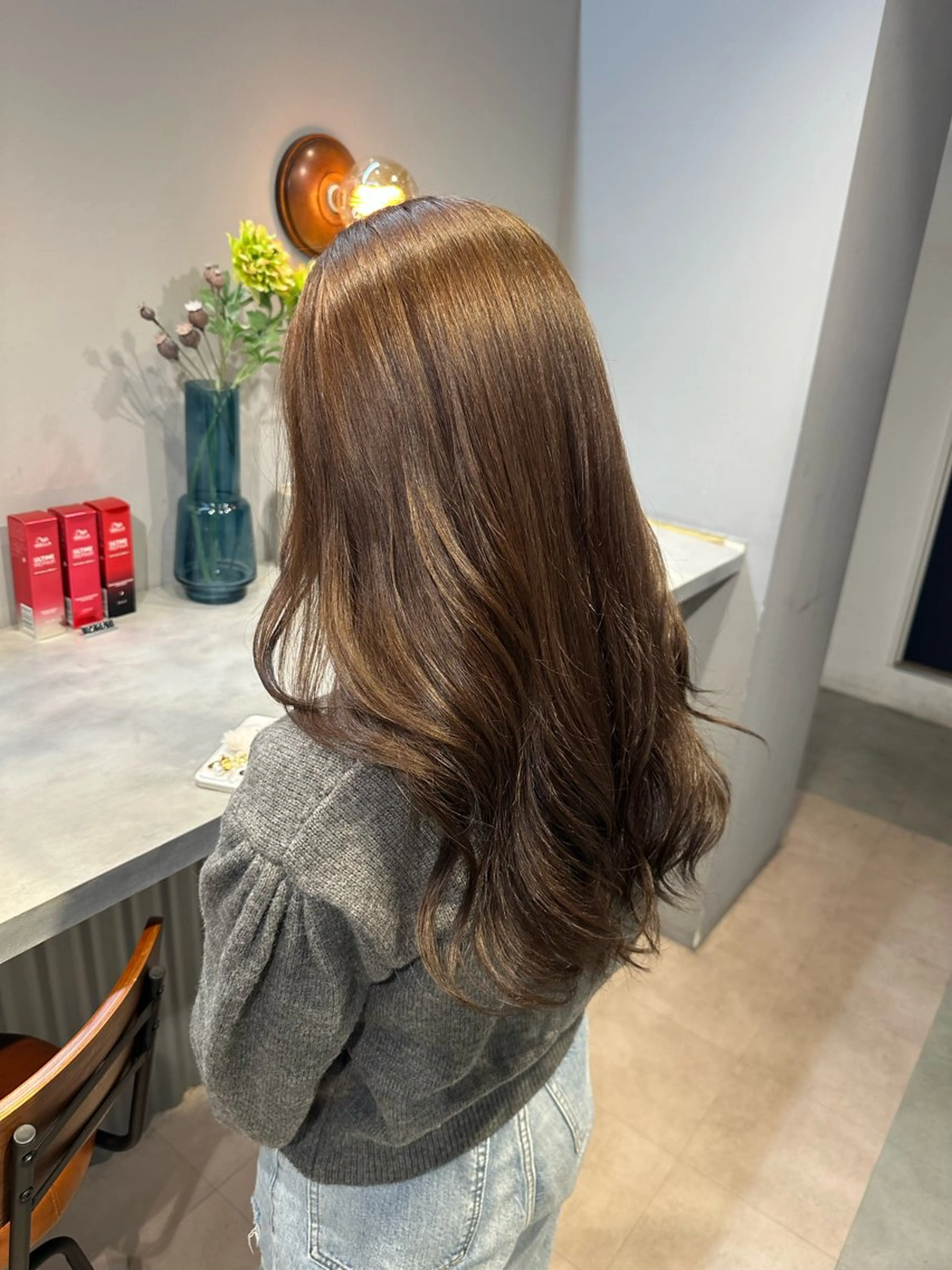 セミロング カラー ベージュカラー ブリーチ ダブルカラー グレージュ ブリーチなしカラー ヘアカラー トリートメント 💖ハイライト/ハイ トーン💖MIKIのヘアスタイル