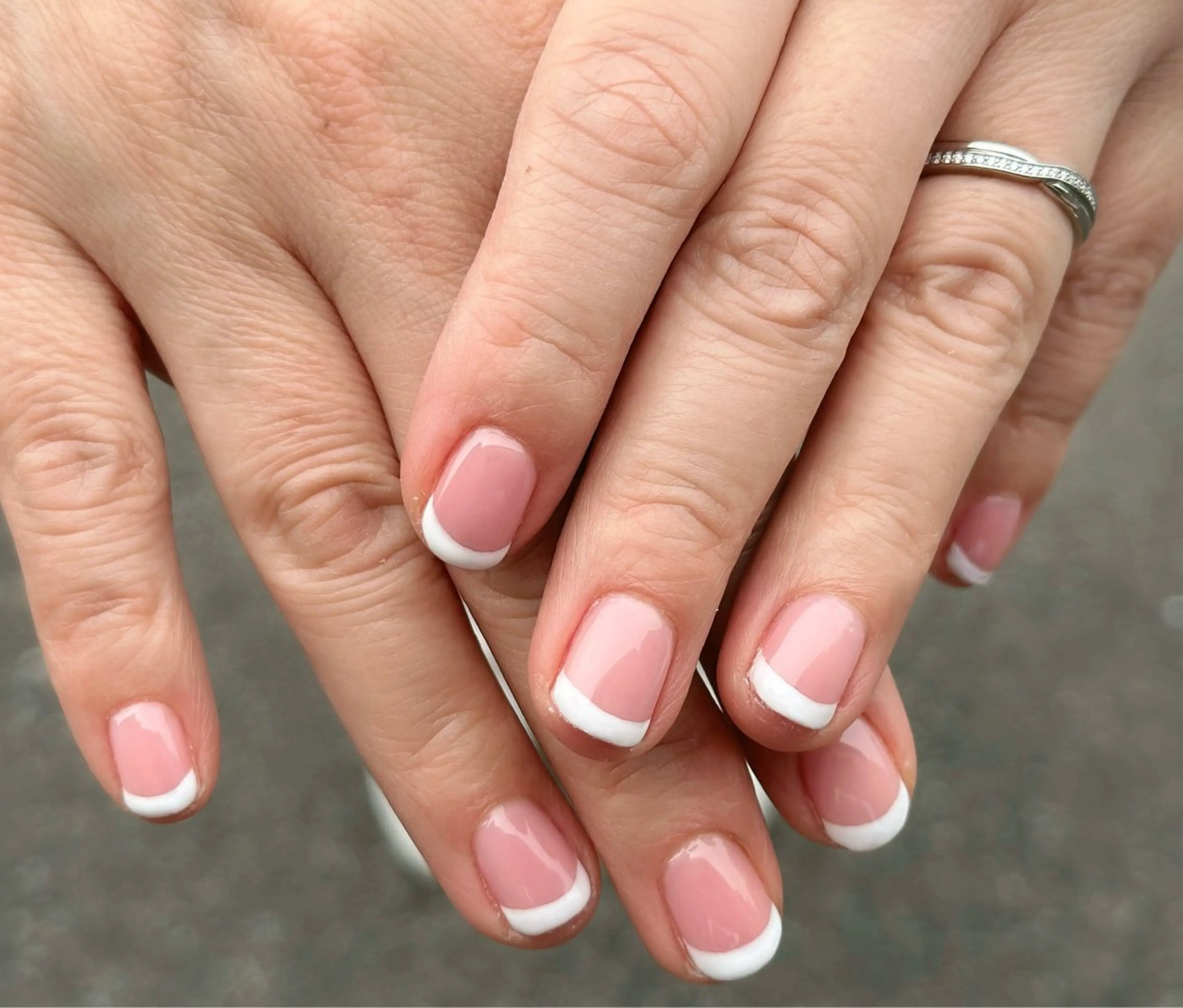 ネイル フレンチネイル bibiwoo Ayakoのネイルデザイン