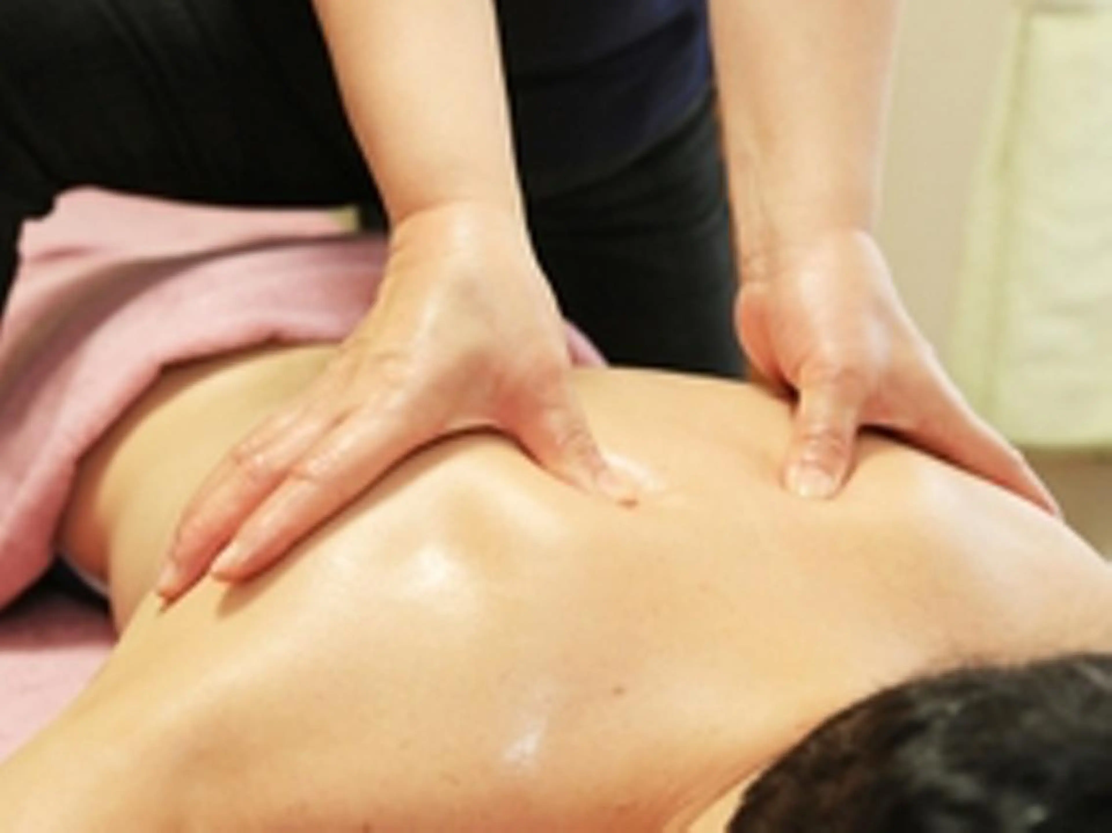 藤通り中国式足つぼ、リンパマッサージ所属・鄭 福順のエステ・リラクイメージ