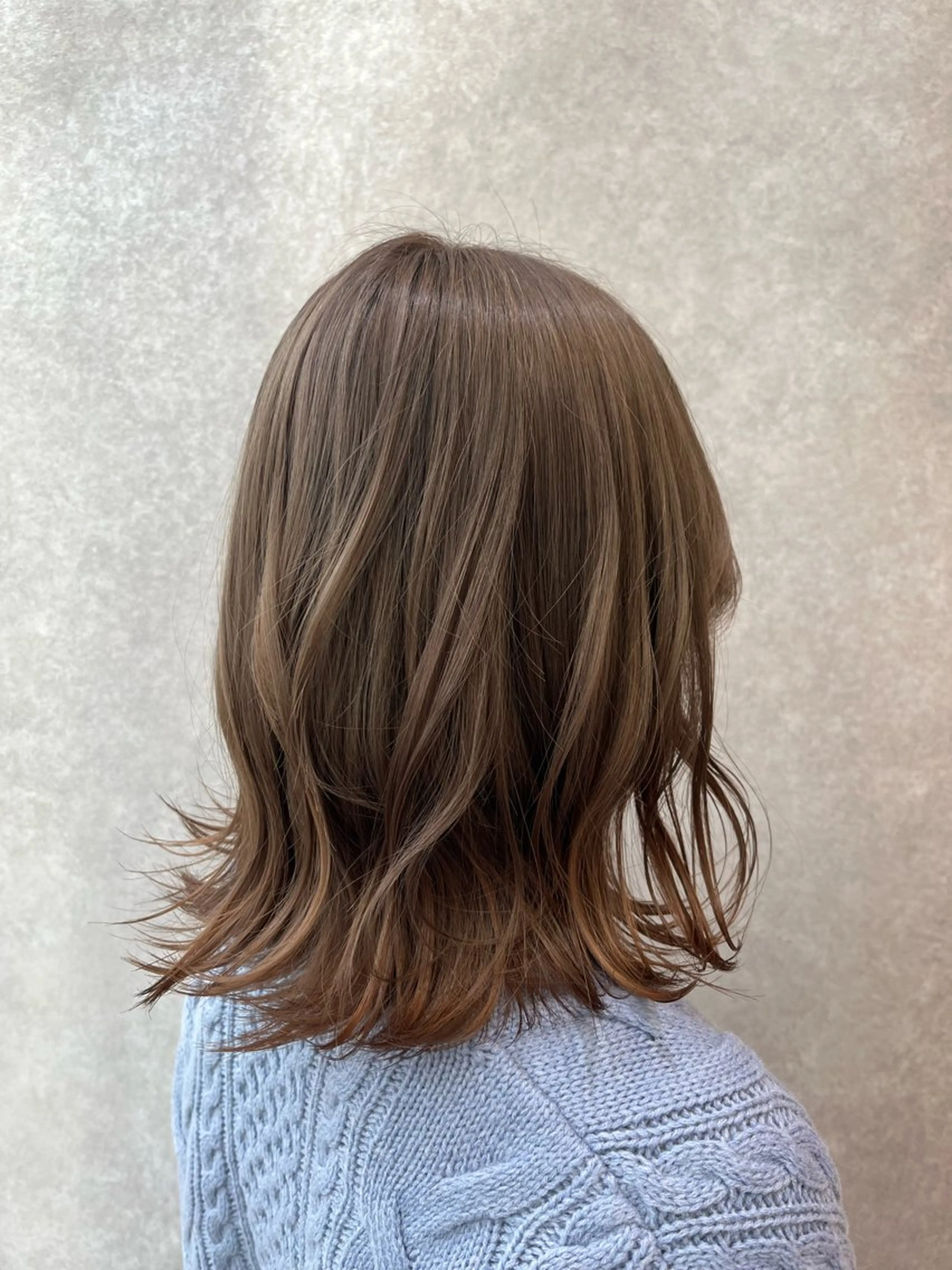 カラー 山下 由未佳のヘアスタイル