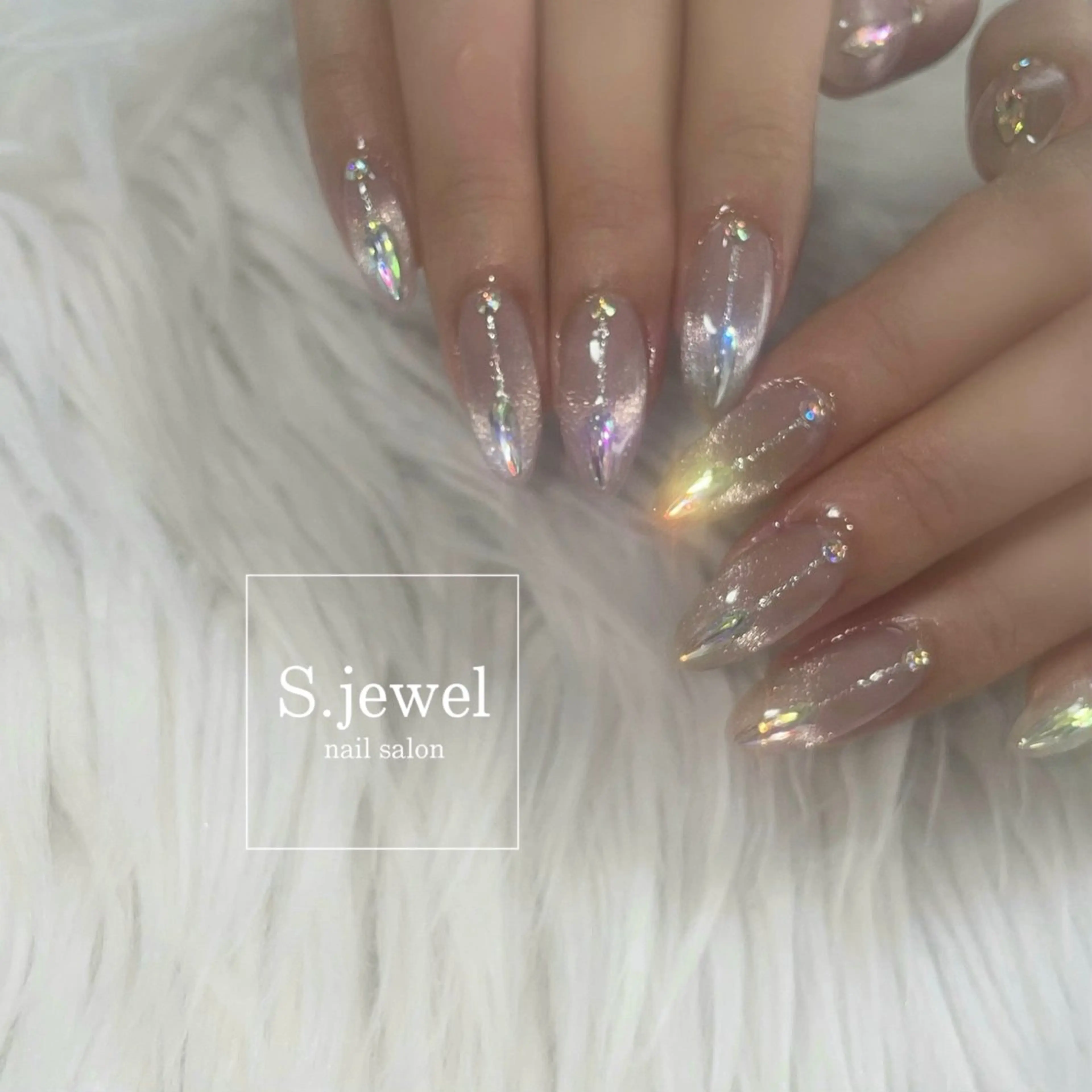 ネイル S. JEWELのネイルデザイン