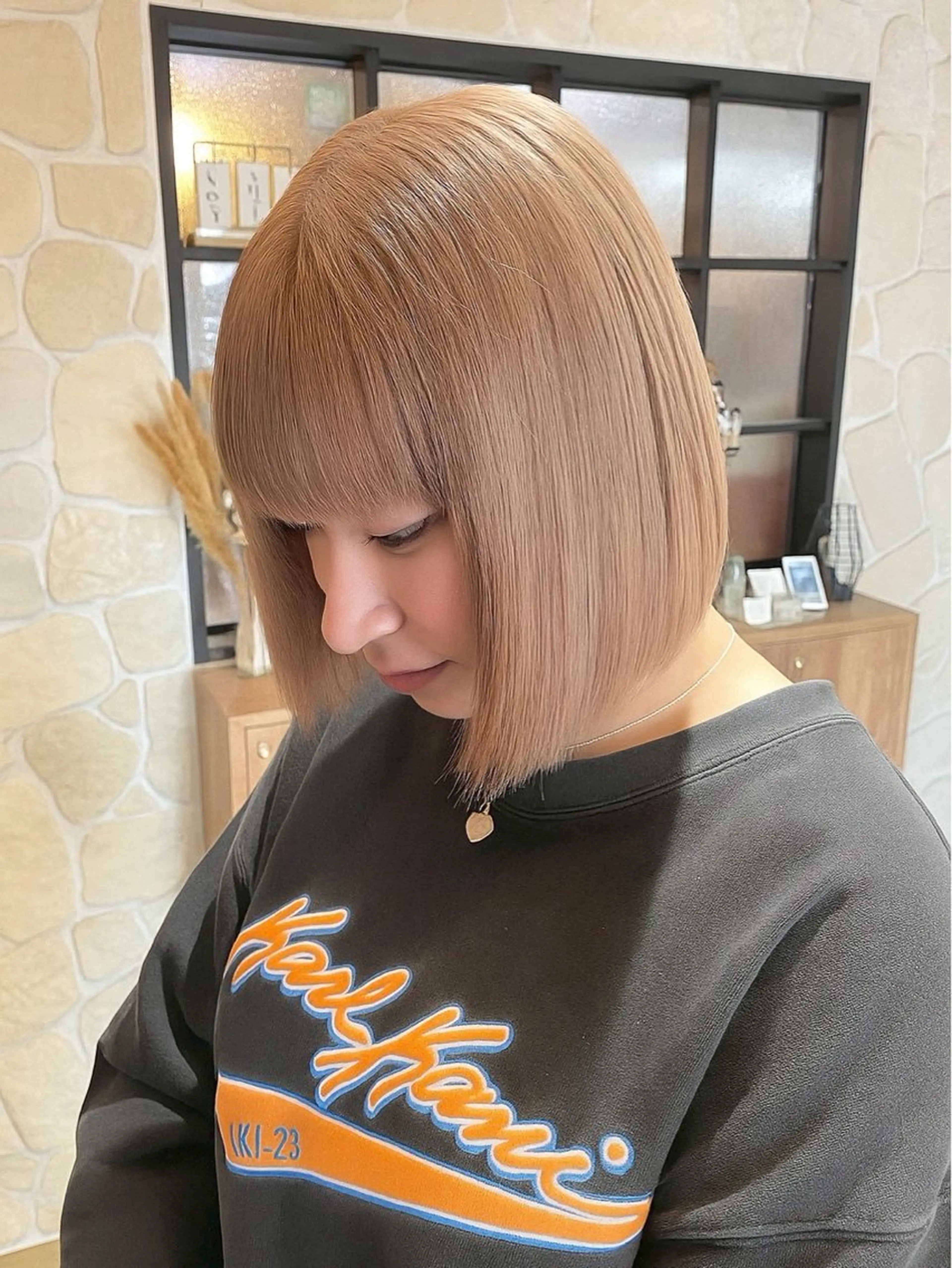 カラー 🐺ིྀ顔周レイヤー /髪質改善🩵aoiのヘアスタイル