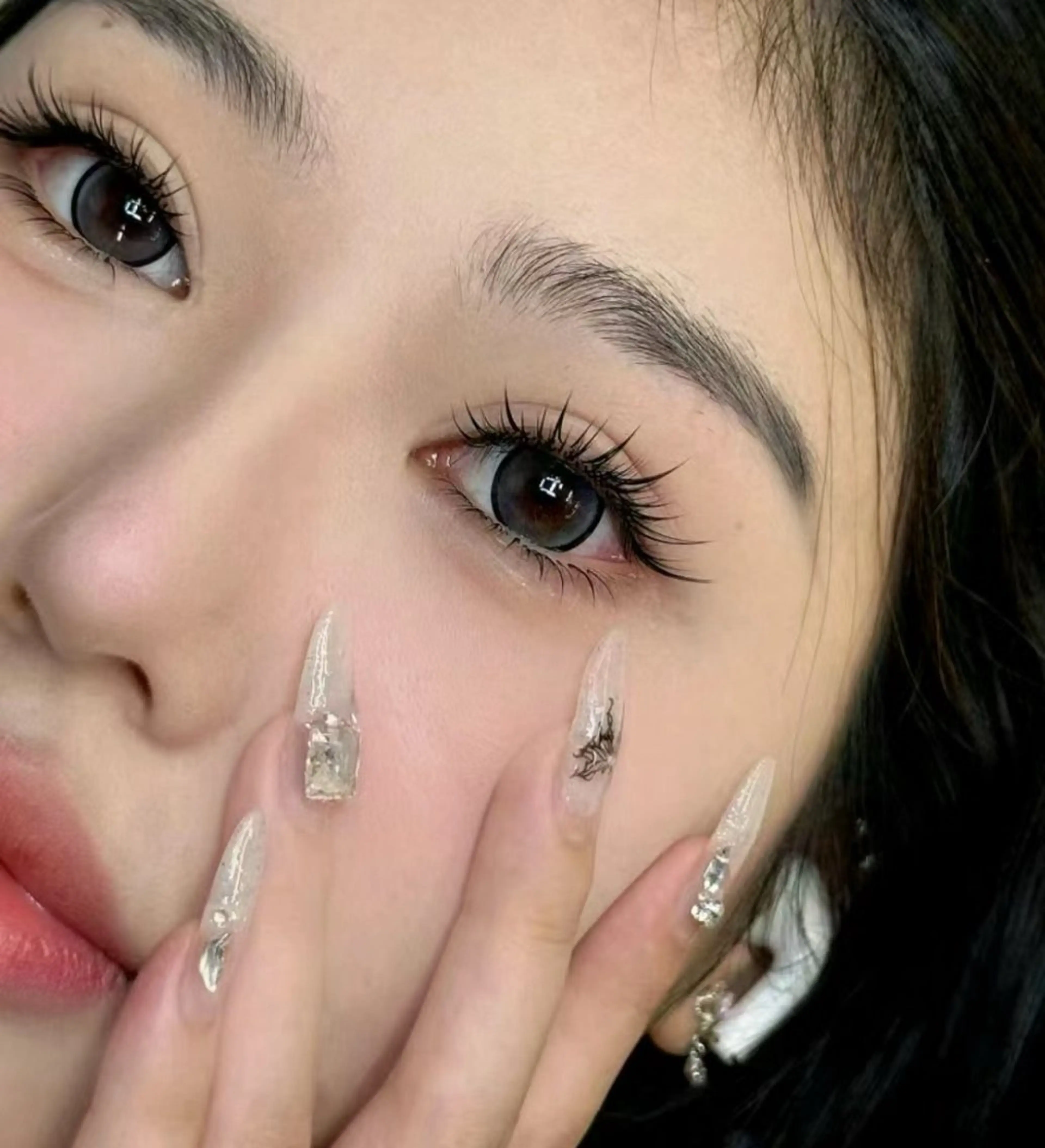 マツエク・マツパ バインドロック カラーマツエク フラットラッシュ ナチュラル パリジェンヌラッシュリフト YK• マツエクサロンのマツエク・マツパデザイン