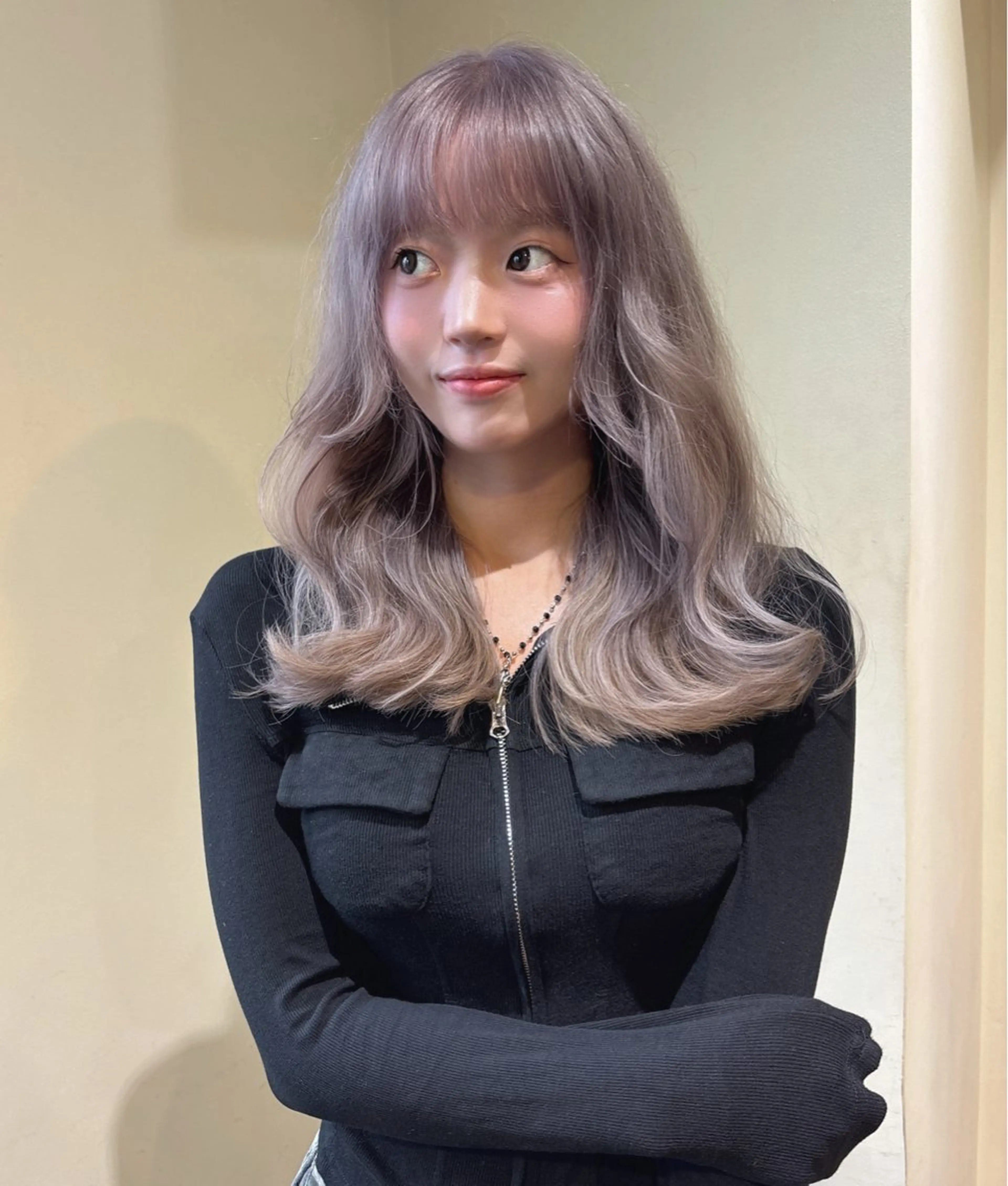 《ミニモ限定🤍フルコース》ケアブリーチ＋カット＋高濃度補修トリートメント／話題のレイヤーカットも◎の写真