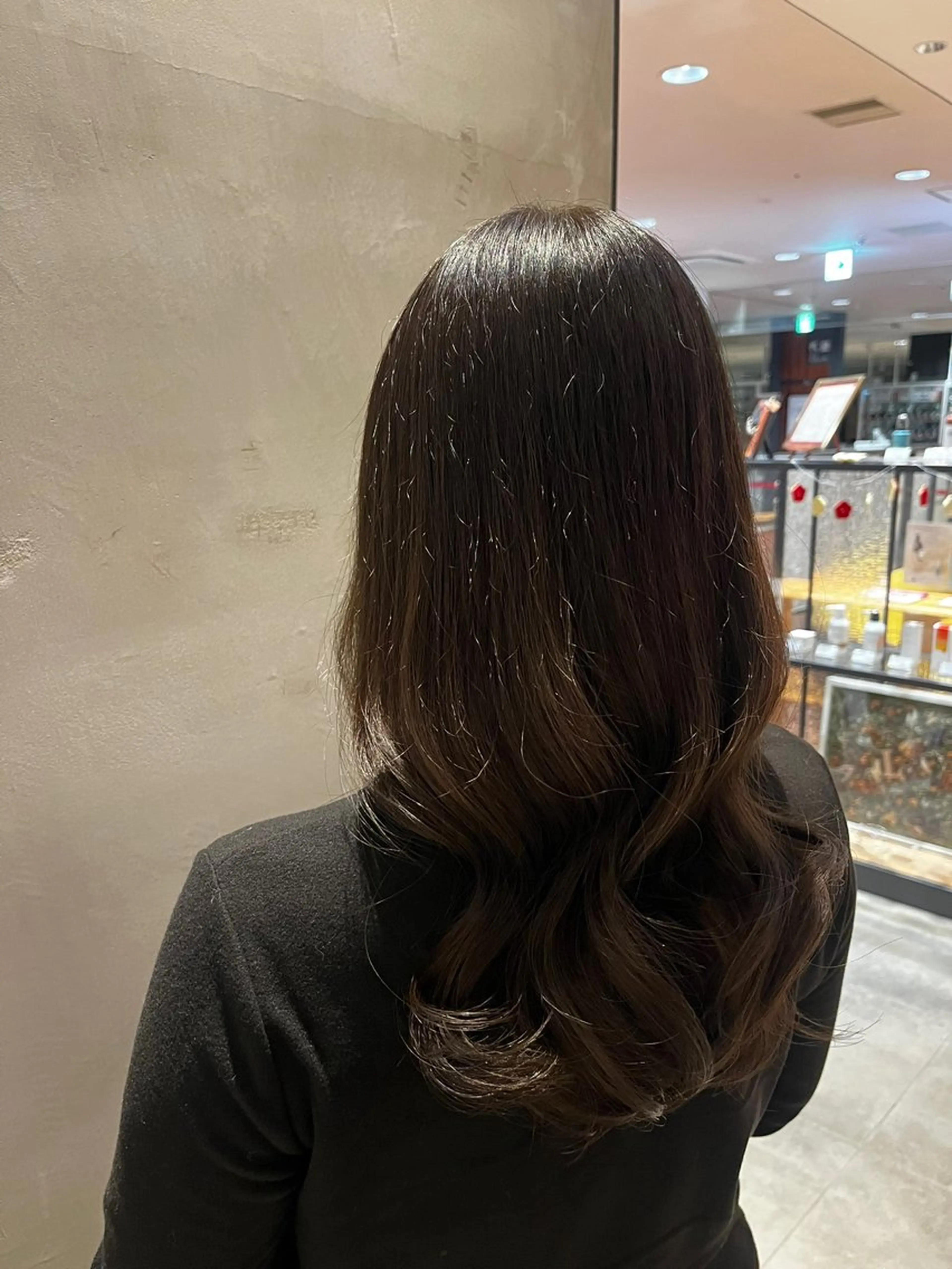 ロング カラー ブラウンカラー オリーブブラウン アサノ メグミのヘアスタイル