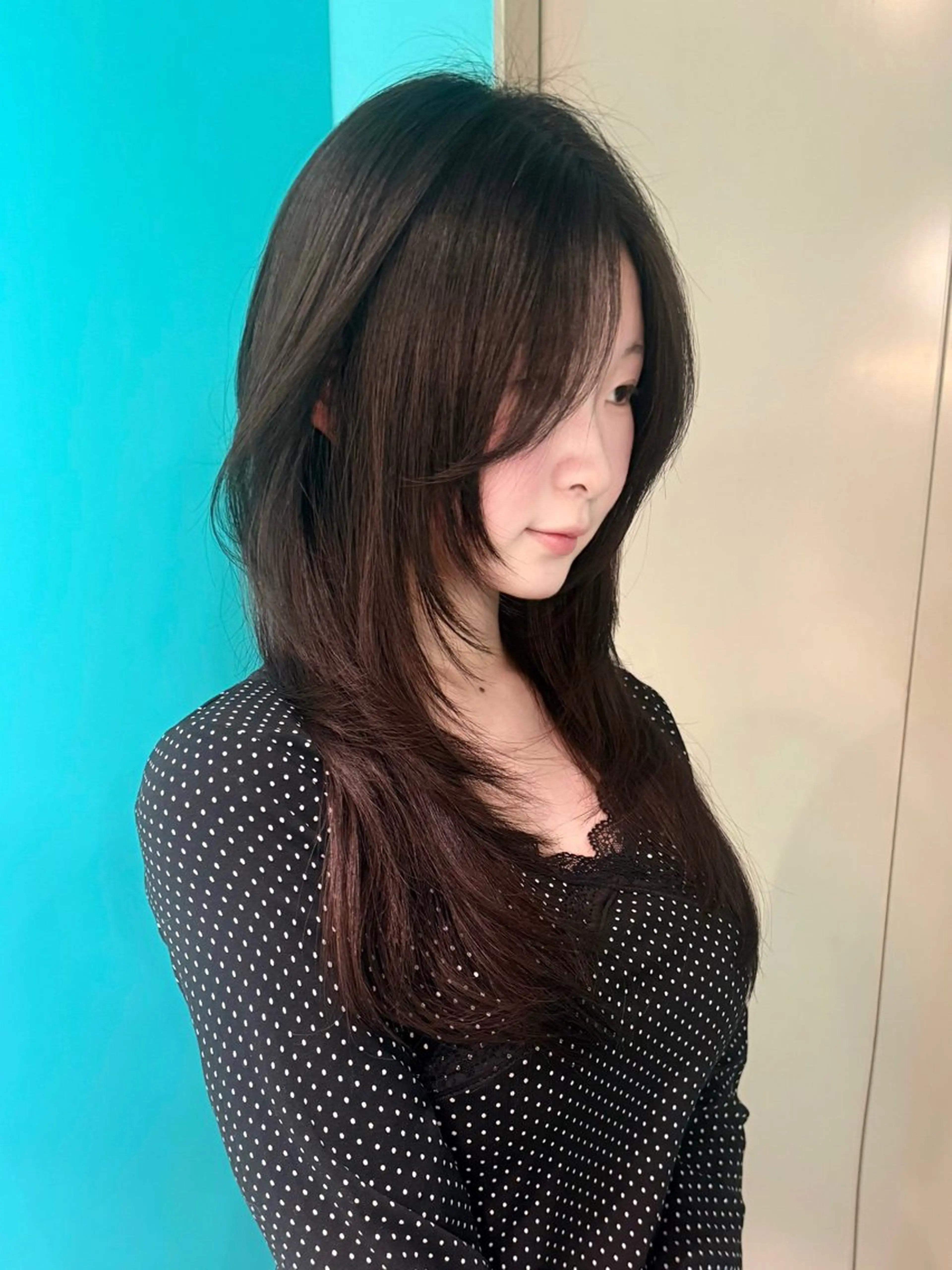 ロング カット Misaki/ レイヤー/ウルフのヘアスタイル