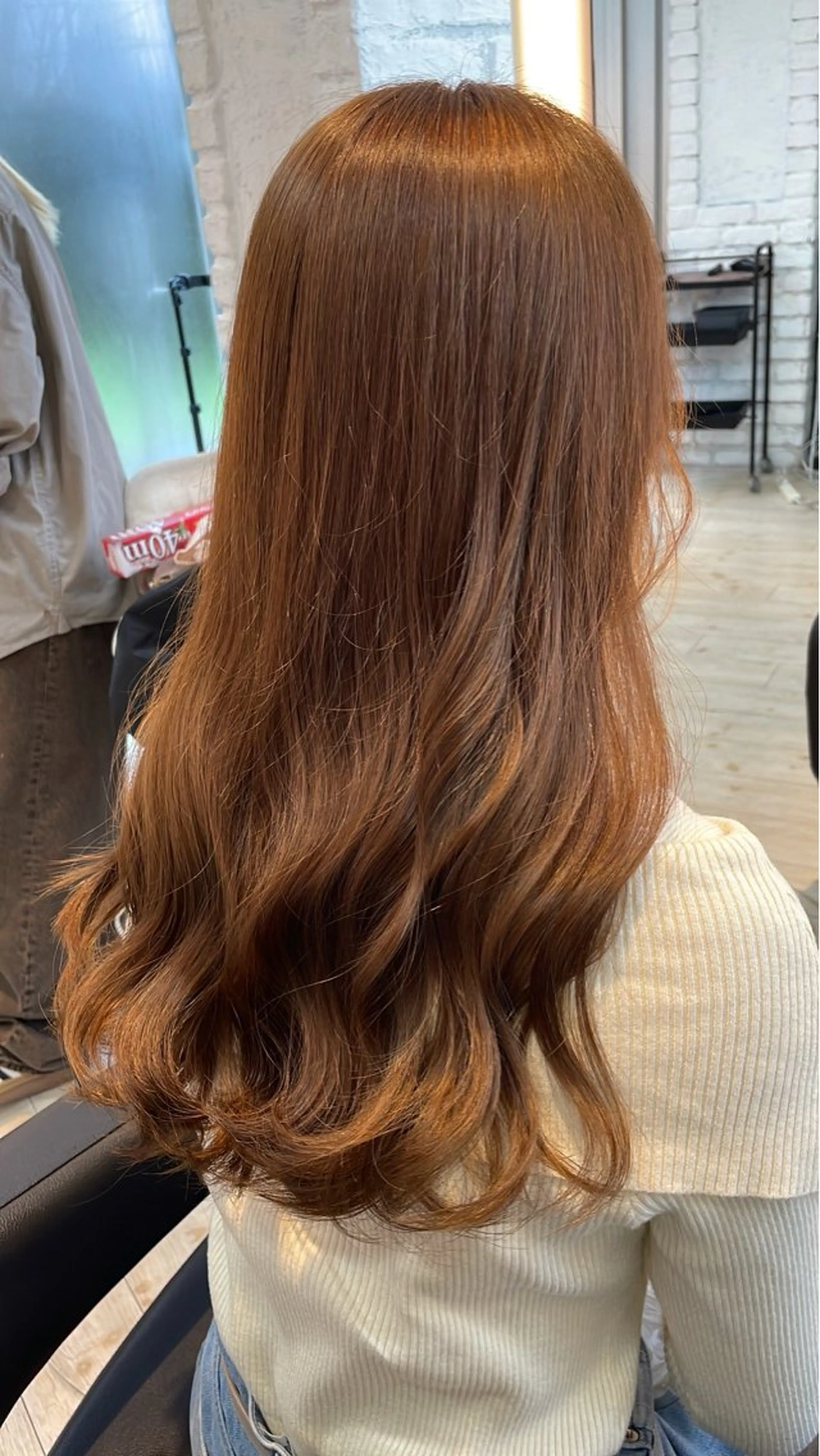 ロング カラー ヘアカラー トリートメント ブリーチ/髪質改善/ ハイトーン/暖色のヘアスタイル