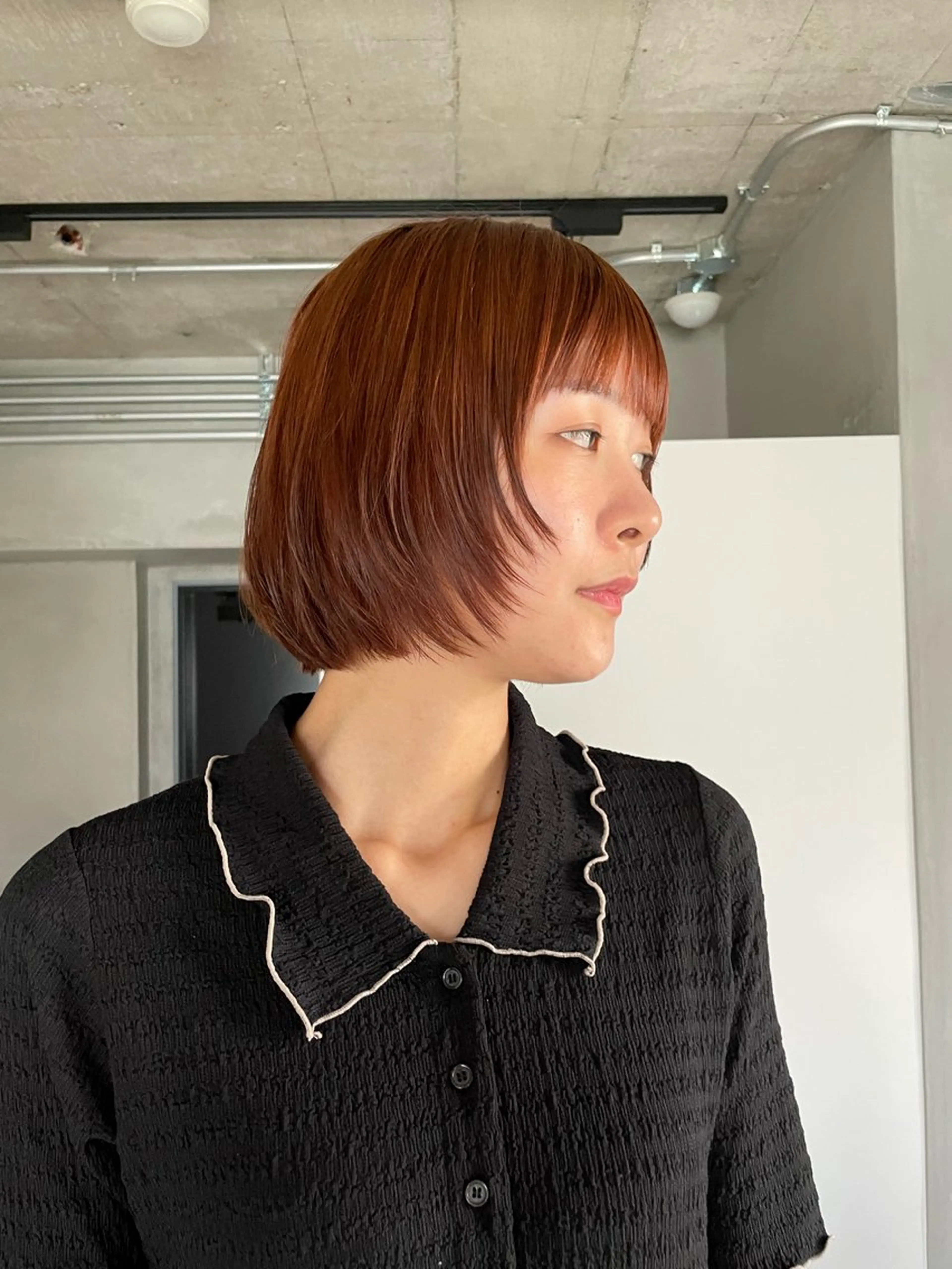 ミディアム カラー オレンジ イズミ ナナコのヘアスタイル