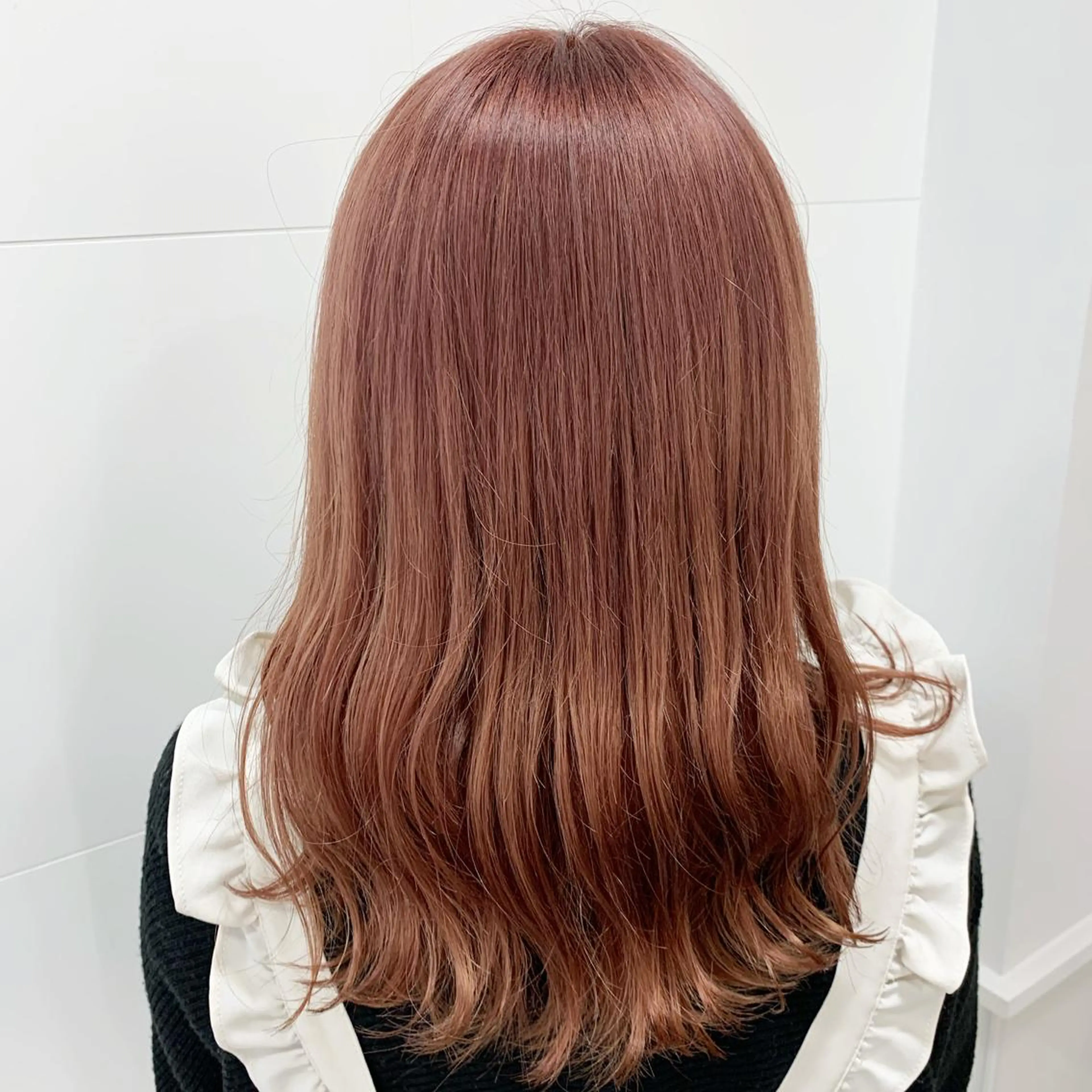 ロング ヘアカラー トリートメント 山下恋佳/矢場町/ ブリーチ/ショートのヘアスタイル