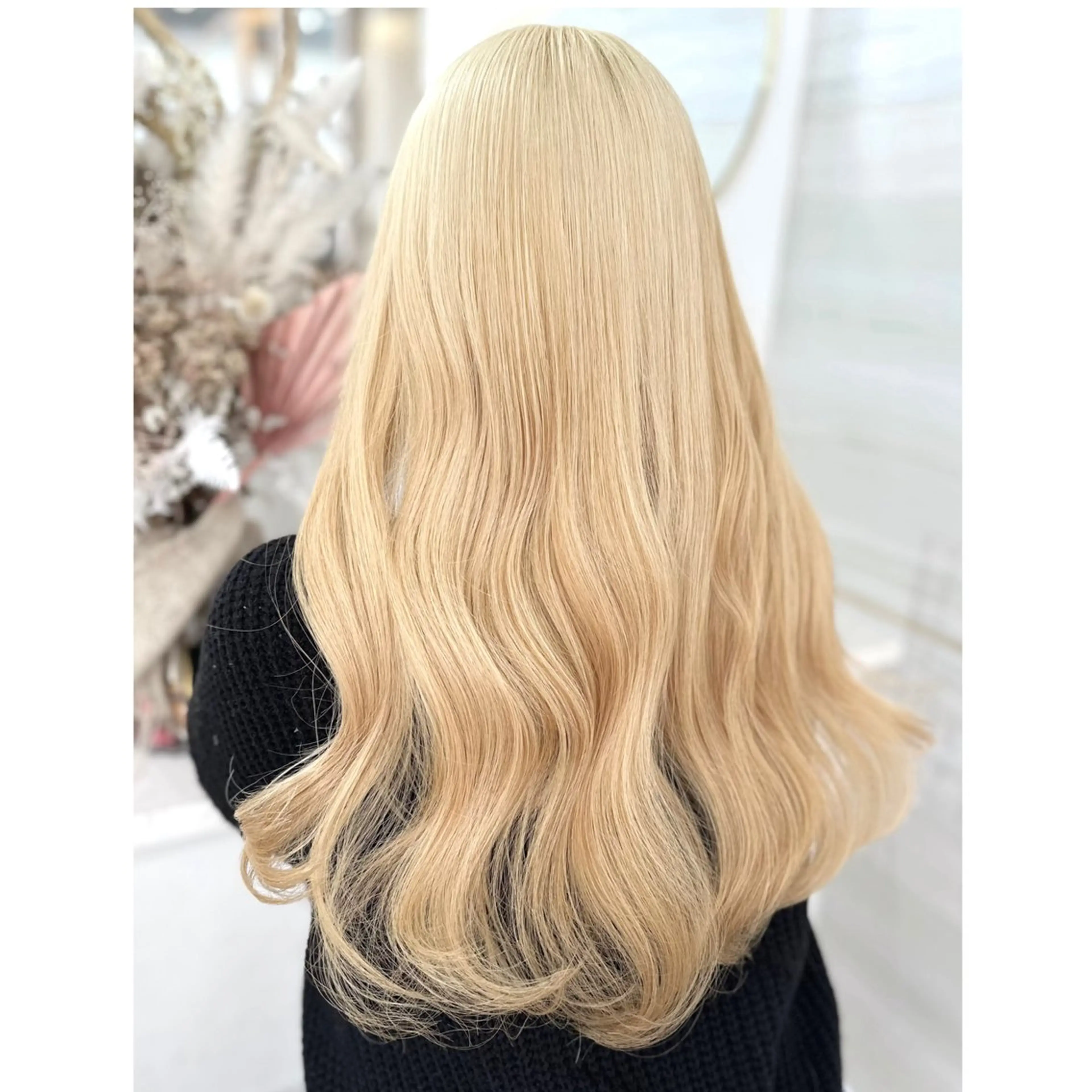 ロング カラー ブリーチ 抜きっぱなしブロンド ブロンド 似合わせカット ヘアカラー 🐈‍⬛momo🐾 ダブルカラーのヘアスタイル