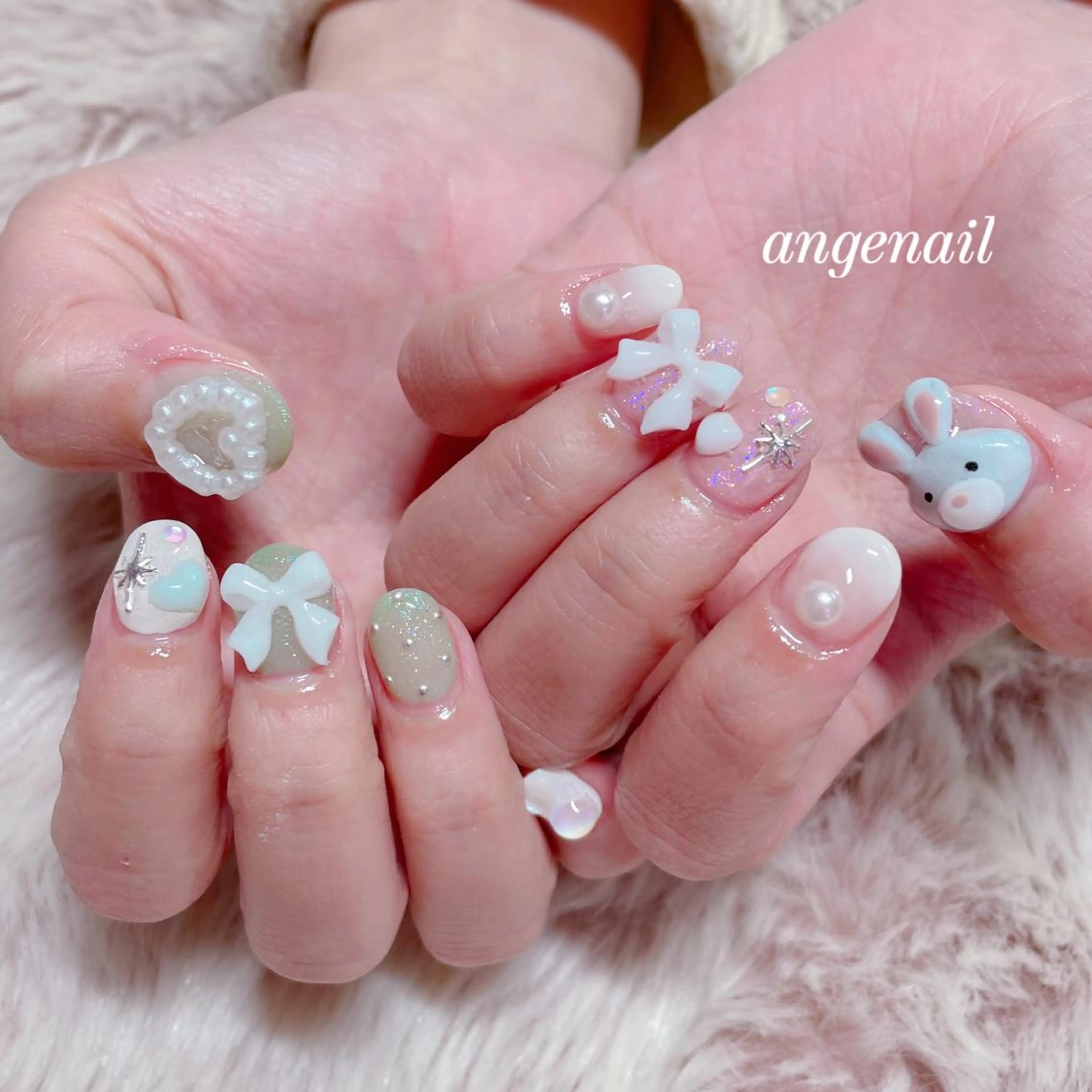 ネイル ハンドネイル オーナーネイリスト MAKIのネイルデザイン