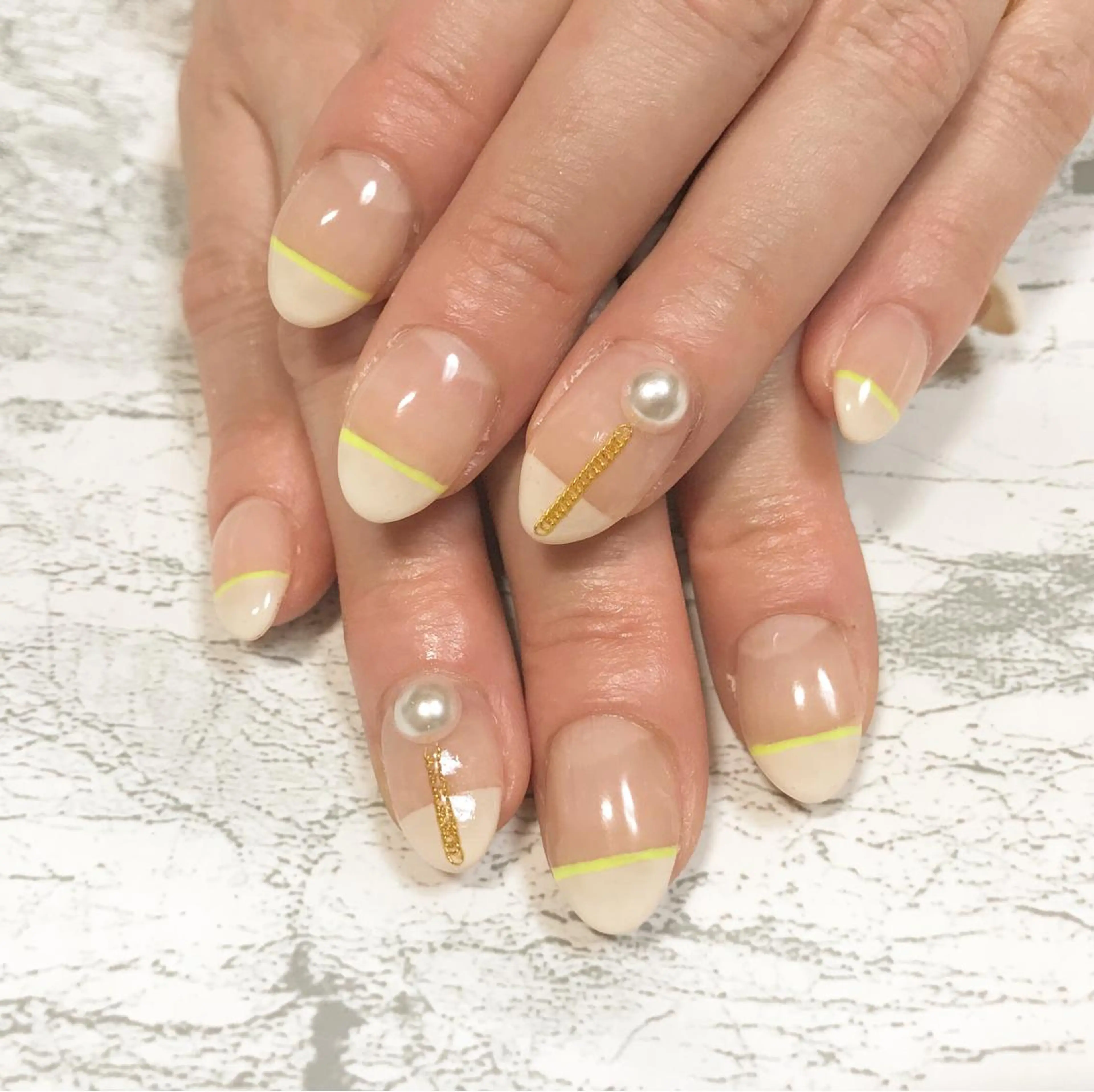 ネイル フットネイル ニュアンスネイル シンプルネイル 春ネイル 夏ネイル nail fufla ♡yamane♡のネイルデザイン