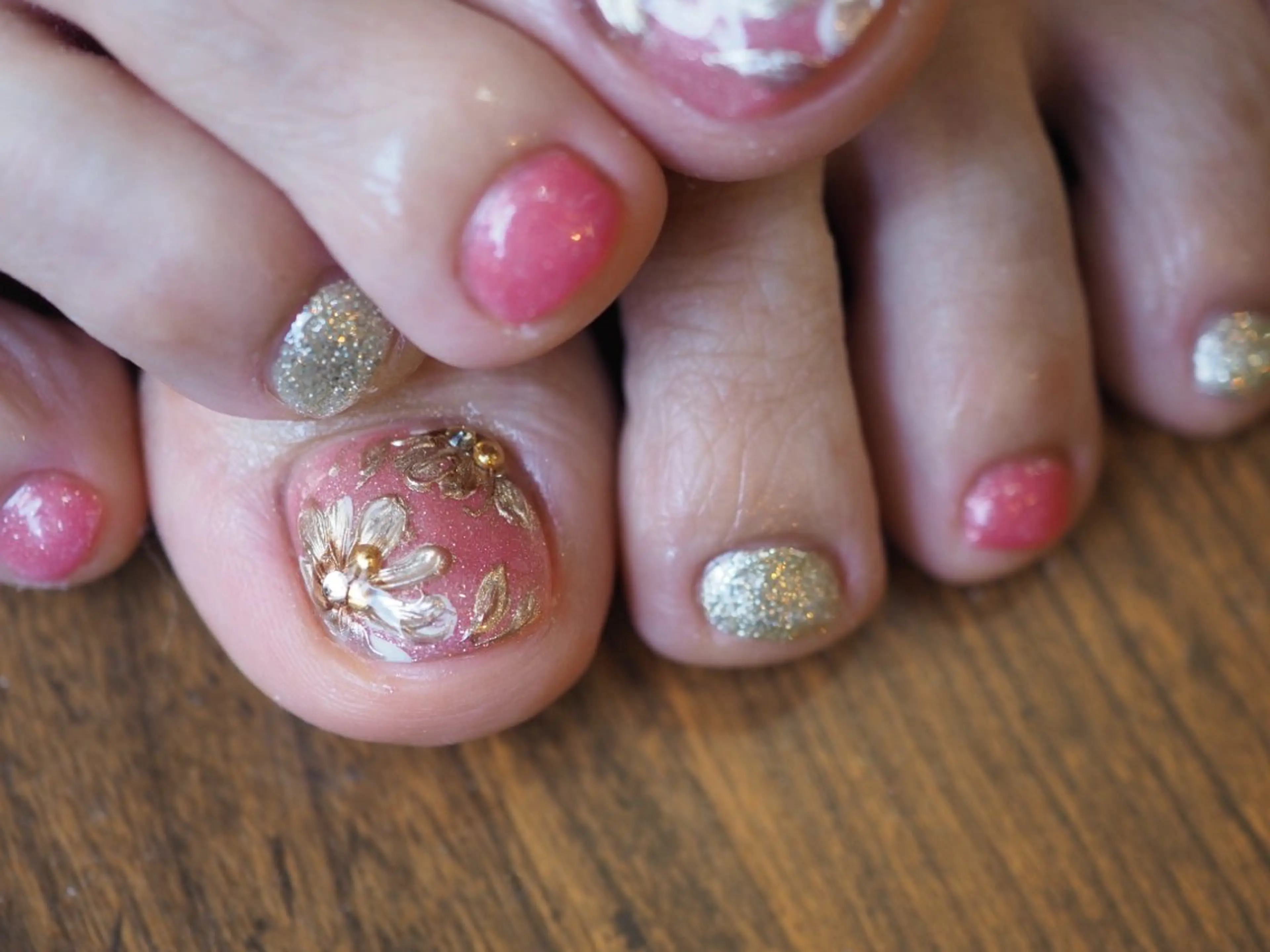 ネイル アートネイル チークネイル フラッシュネイル フットネイル フレンチネイル フットネイル glaNje shioriのネイルデザイン