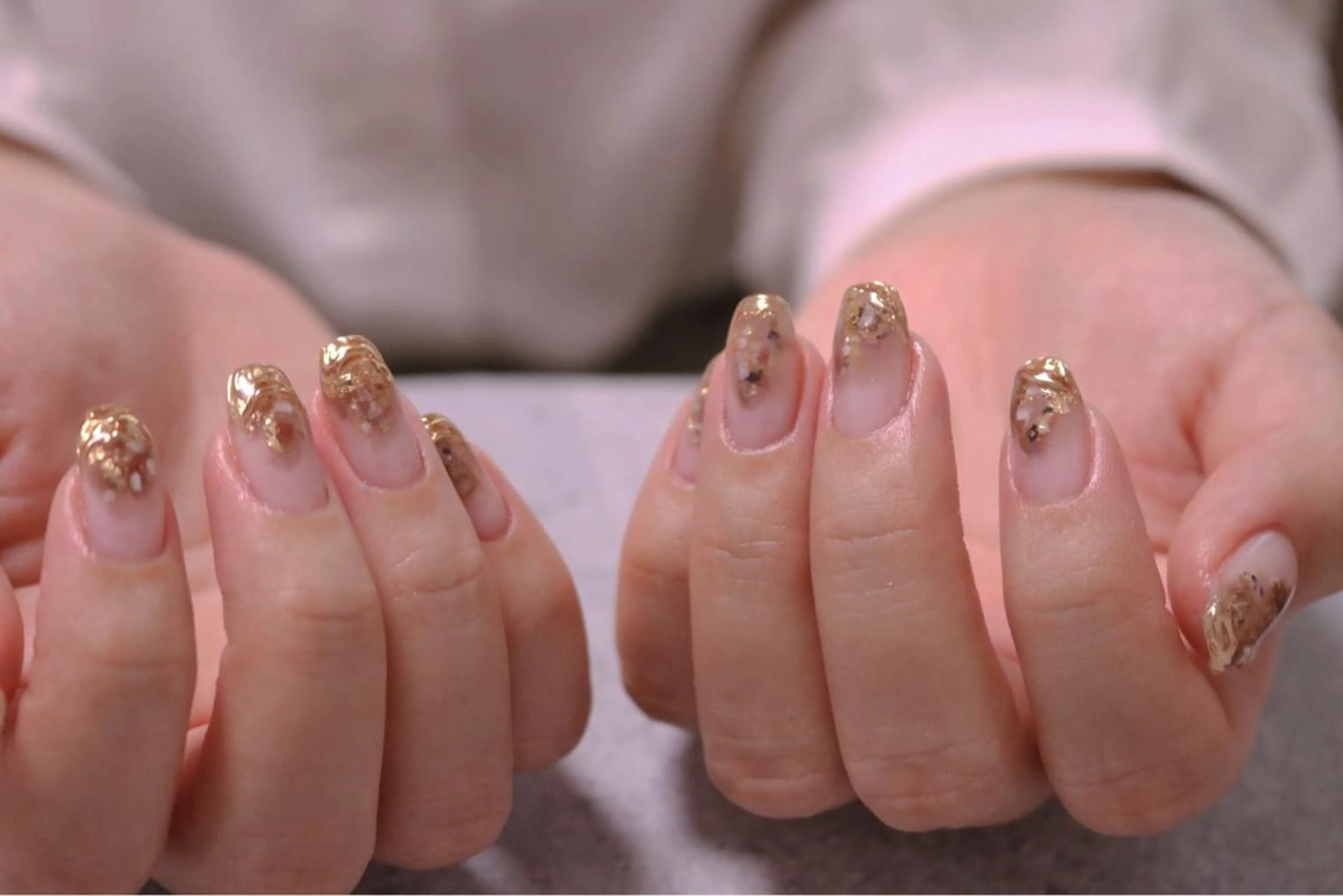 ネイル オーロラネイル カジュアル 長さ出し ジェルネイル 韓国ネイル ハンドネイル MH Nailのネイルデザイン