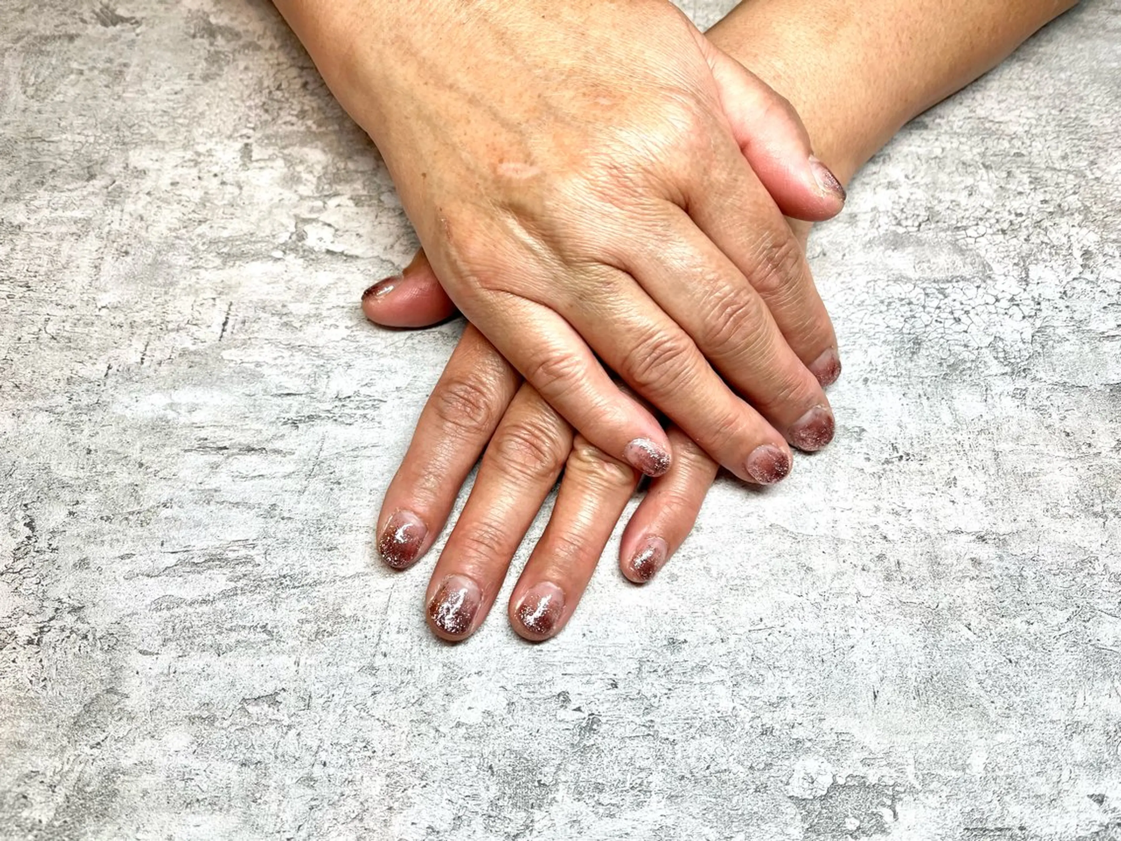 ネイル 岸本 郁美のネイルデザイン