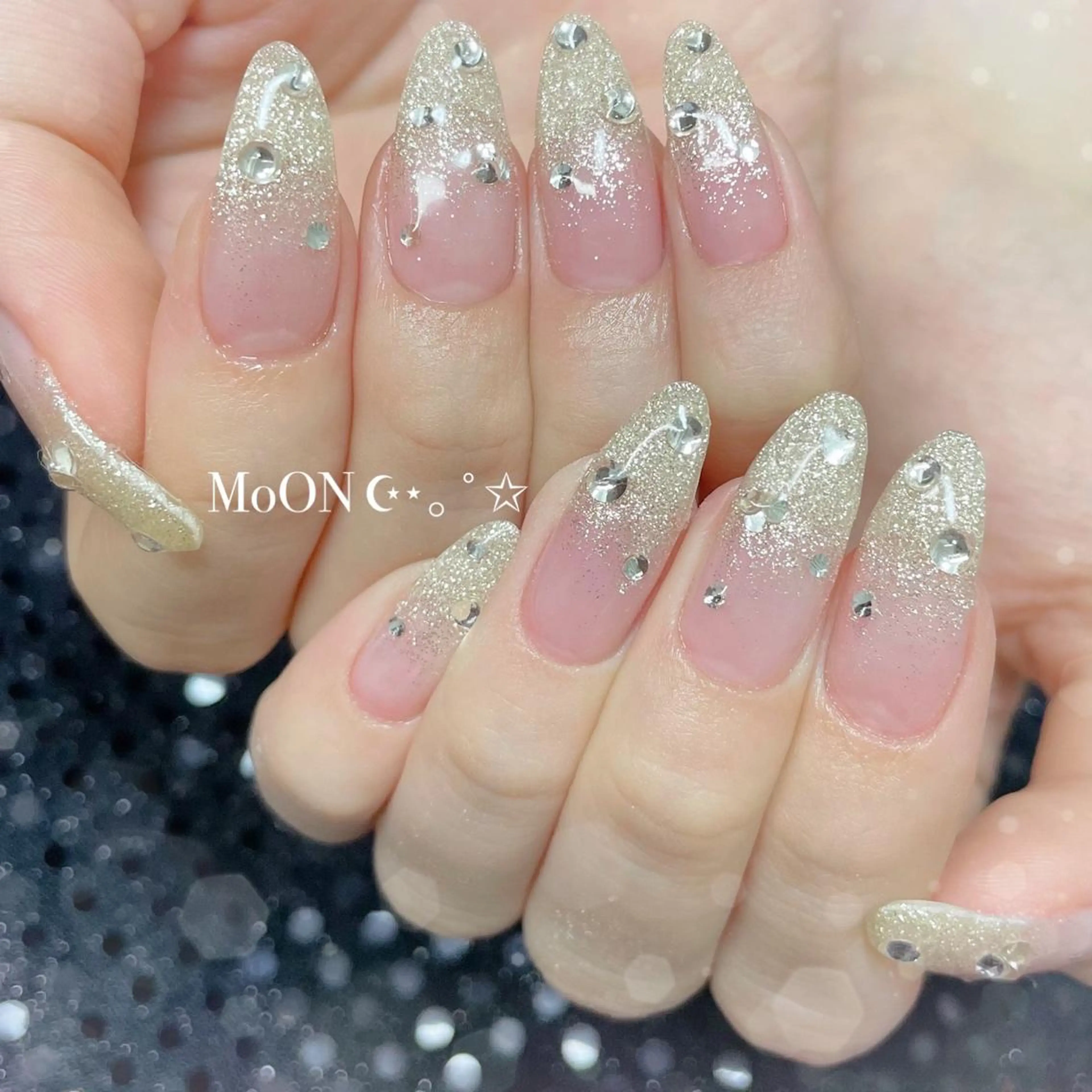 ネイル ハンドネイル ハンドケア MoON...❤︎ MeGuのネイルデザイン