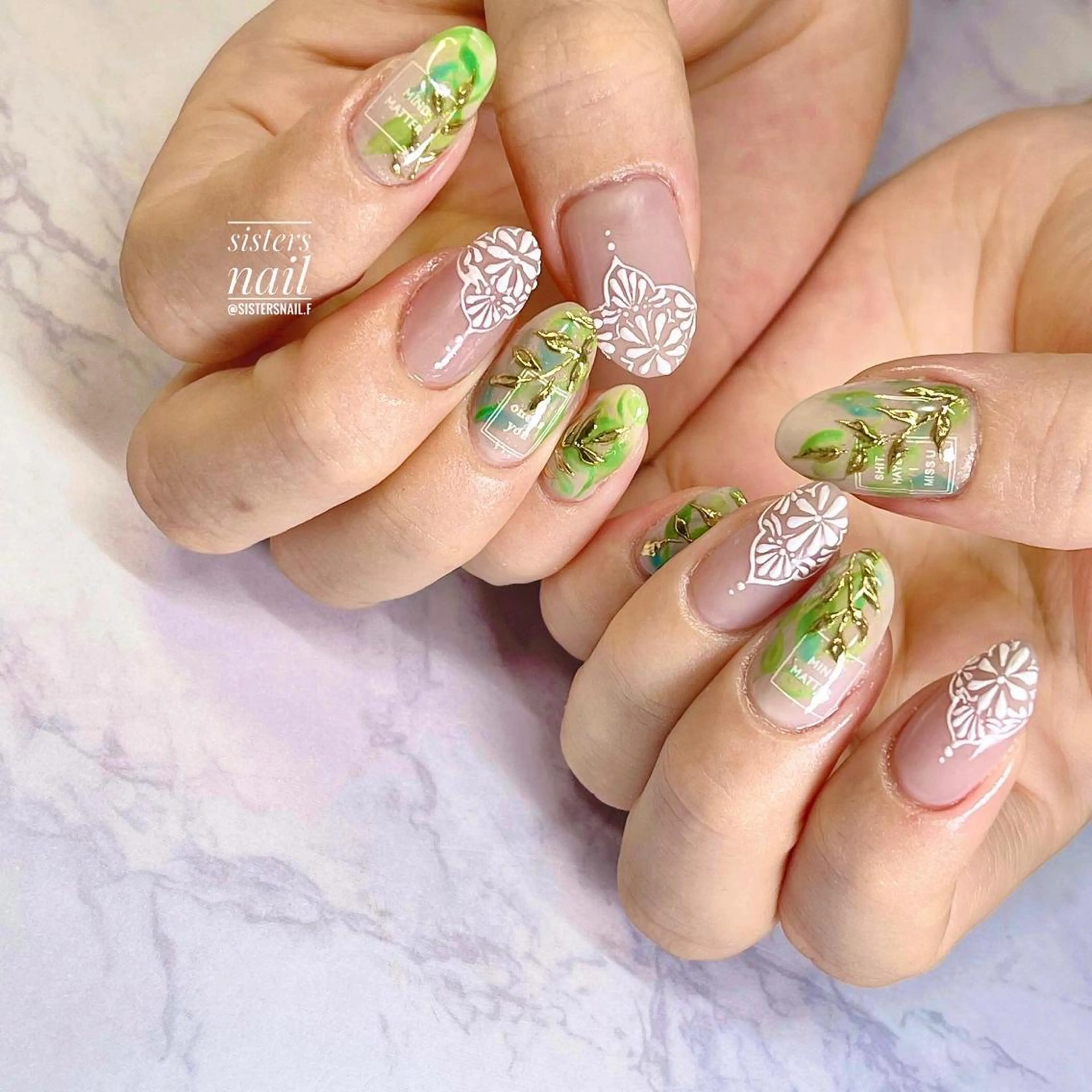 ネイル アートネイル ジェルネイル ゴールド グラデーション レース sisters nail.fのネイルデザイン