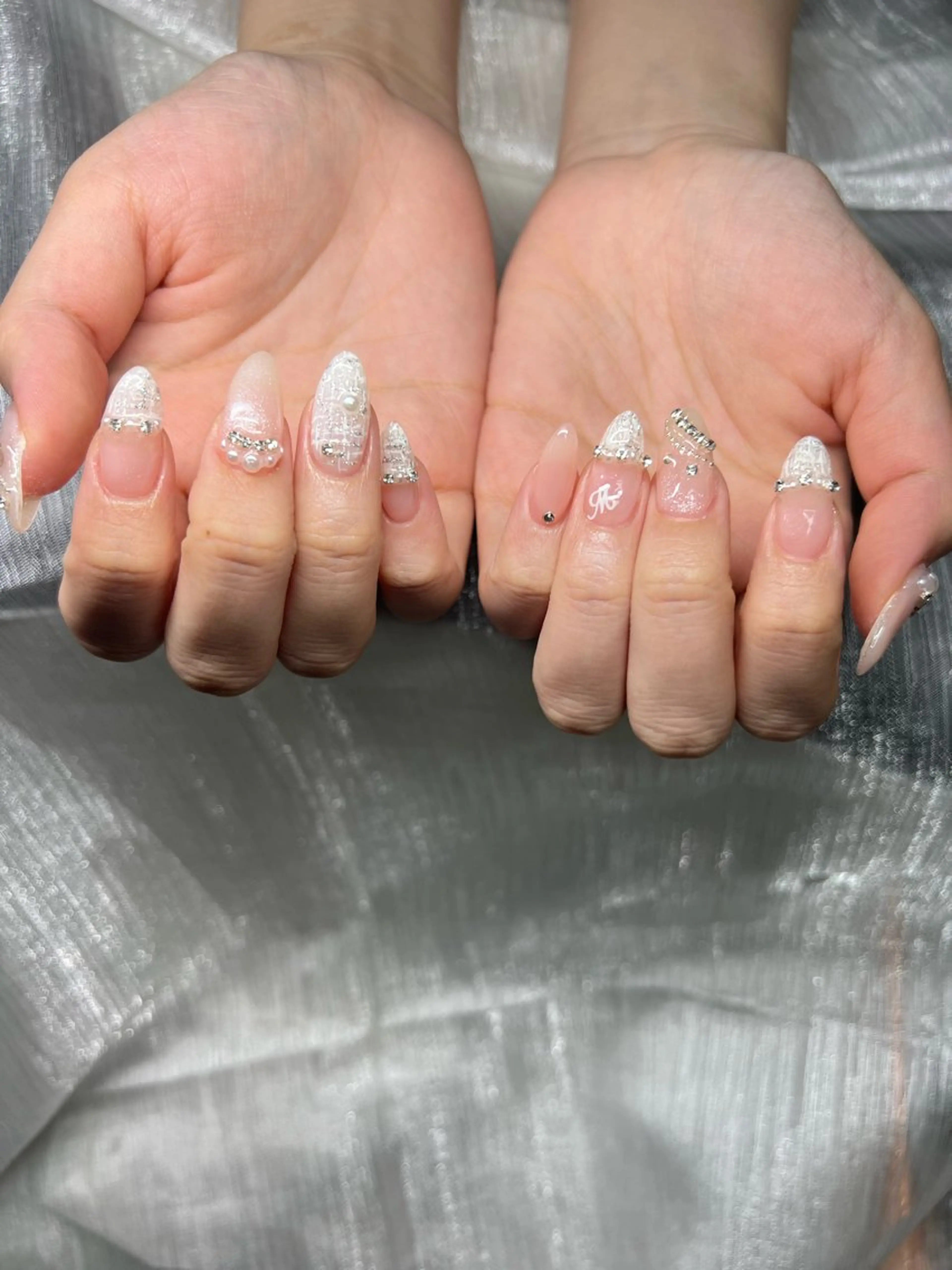 ネイル 長さ出し グラデーション キラキラネイル マグネットネイル ミラーネイル Lee Nails チップ長さだし専門店のネイルデザイン