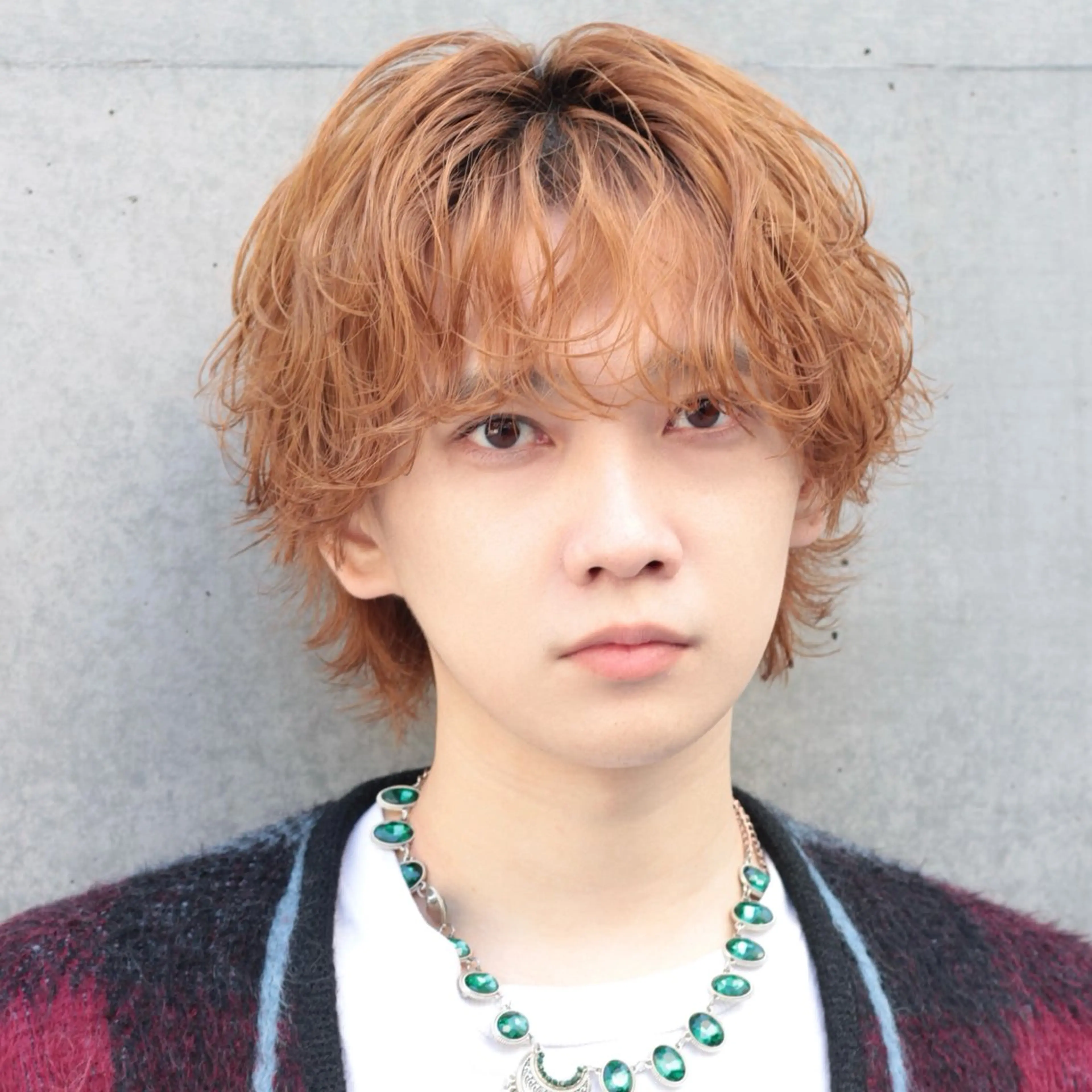 ミディアム カラー パーマ ヘアアレンジ メンズ ミディアムパーマ センターパート フェザーパーマ メンズパーマ ニュアンスパーマ カット パーマ トリートメント ヘッドスパ ヘアセット 🔥ニュアンス フェザー小林海斗🔥のヘアスタイル