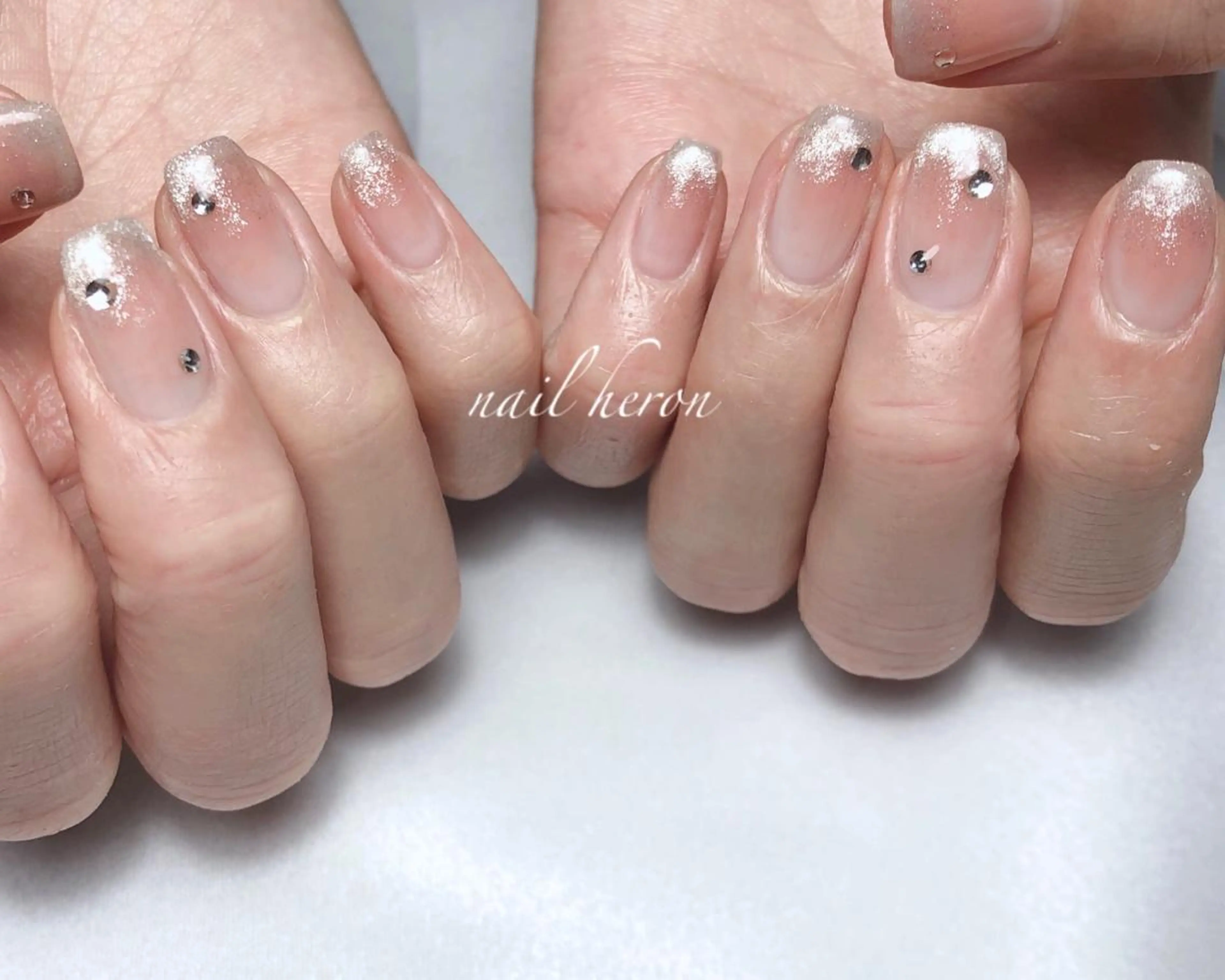 ネイル ハンドネイル saki_ nail heronのネイルデザイン
