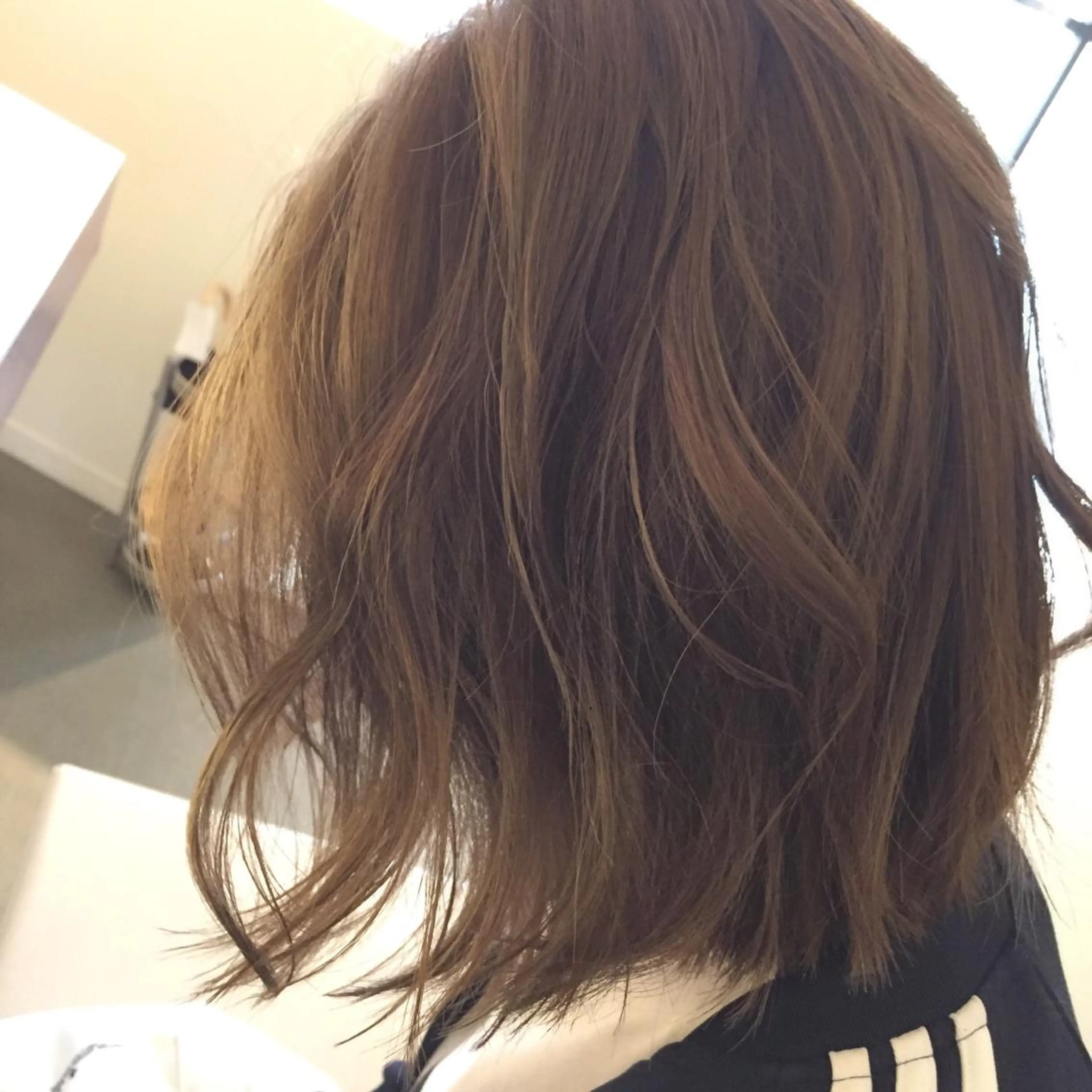 ミディアム カラー 透明感カラー ハイライトカラー ハイライト 撮影モデルさん募集 渡邊直幸のヘアスタイル