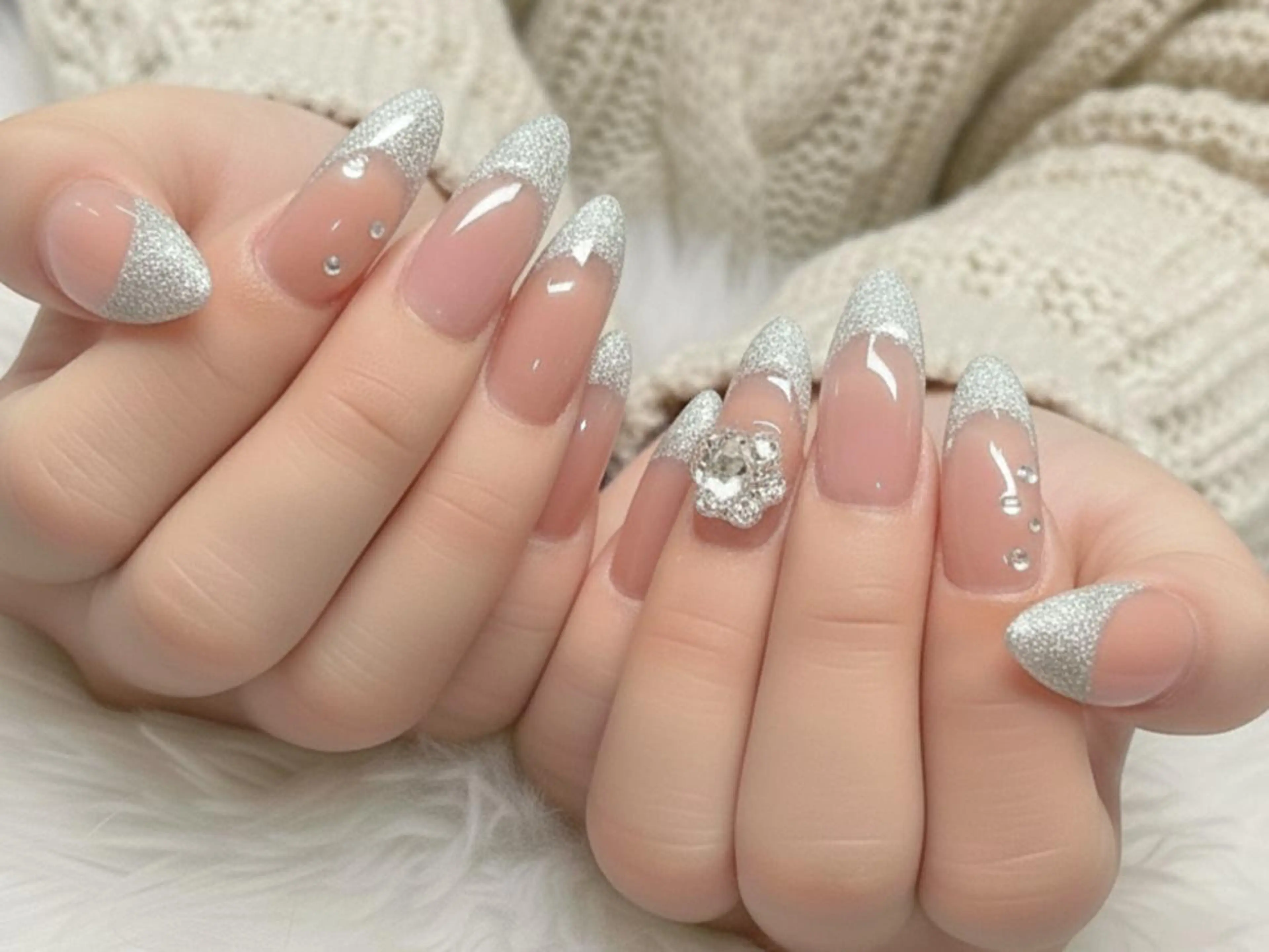 ネイル ハンドネイル Miku. Nのネイルデザイン