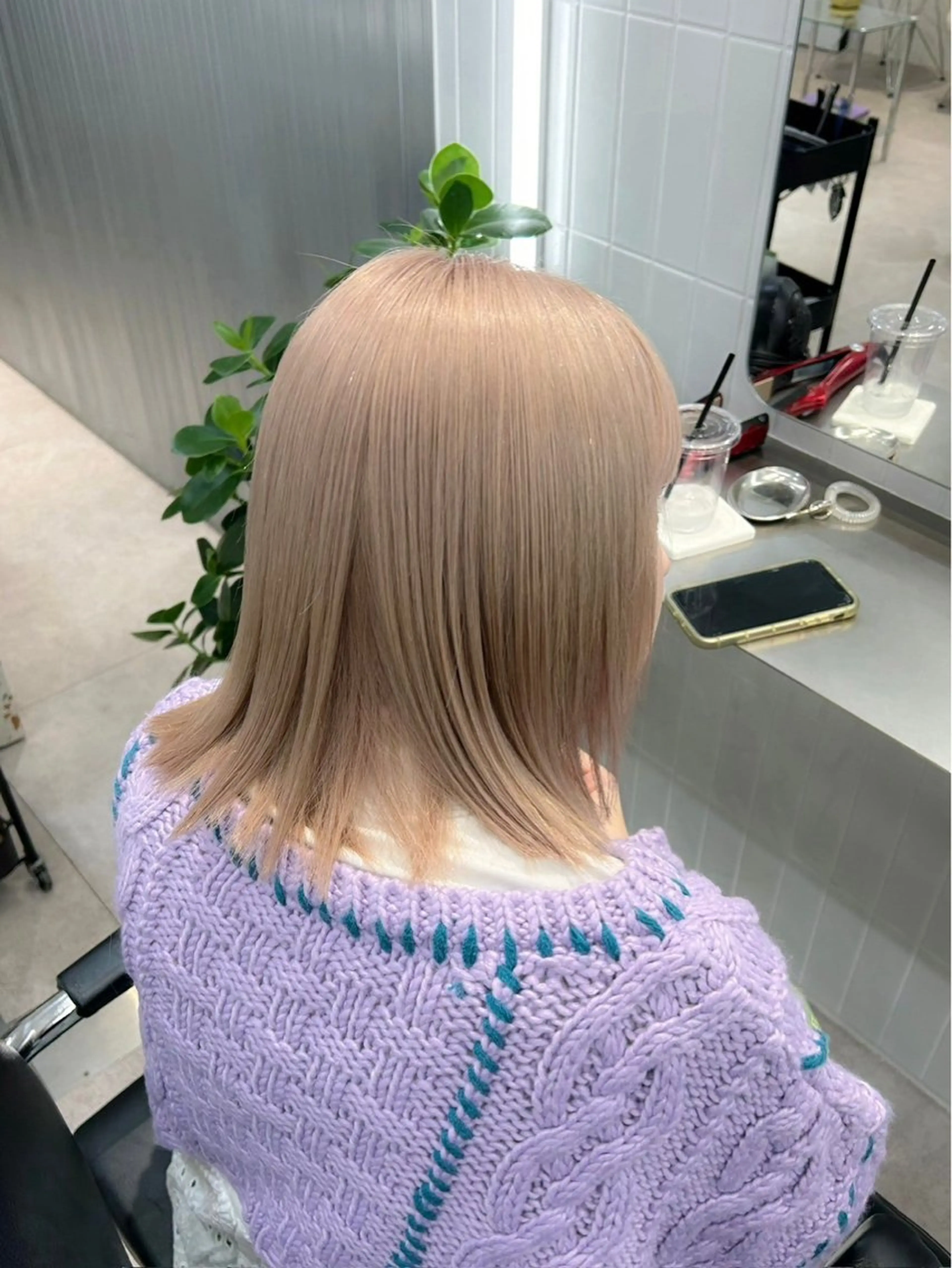 ミディアム 大人の海外ハイライト coconoのヘアスタイル