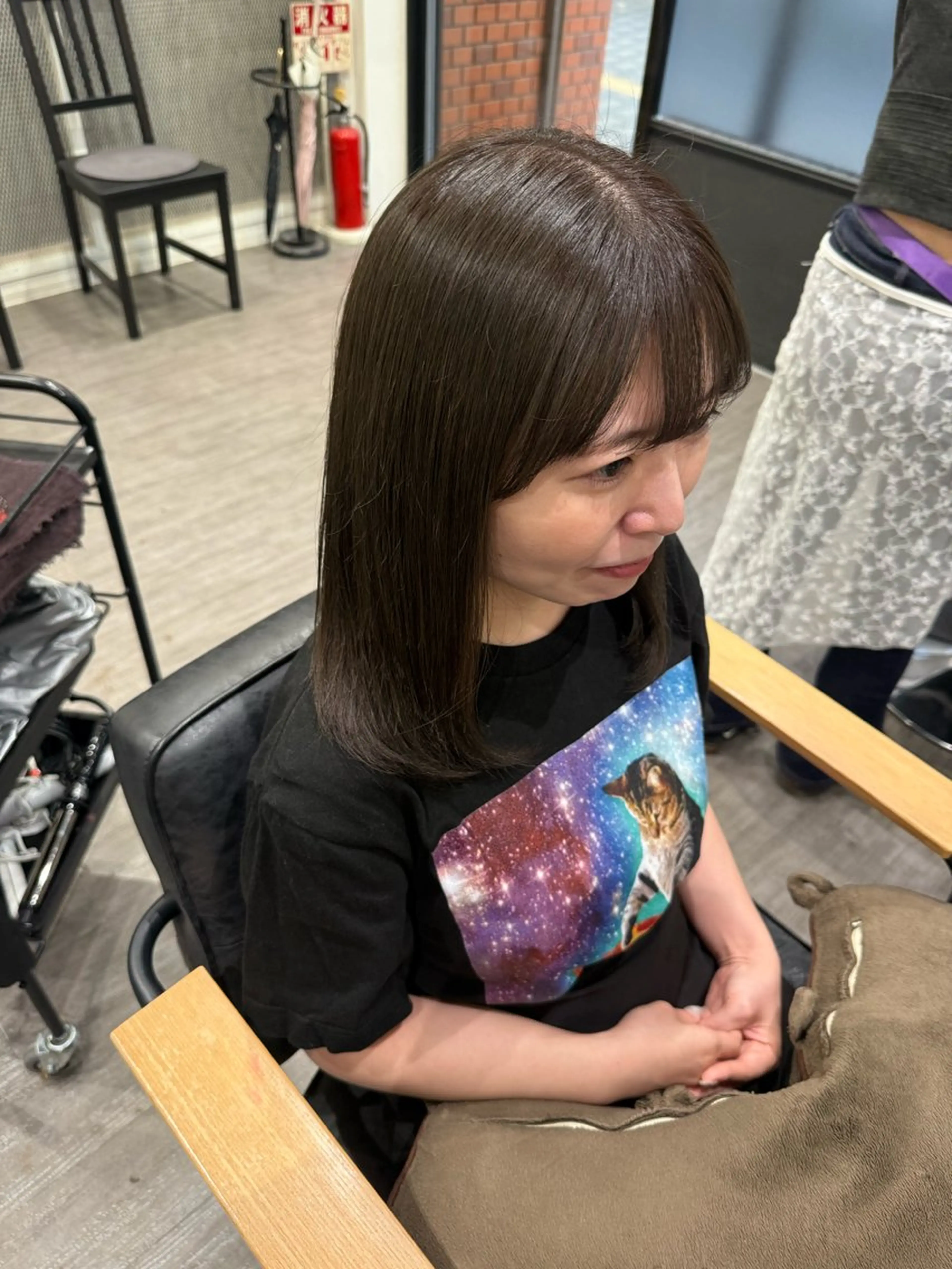 ミディアム カラー グレージュ ヘアカラー トリートメント 艶髪レイヤー上田 紗也🇰🇷💗のヘアスタイル