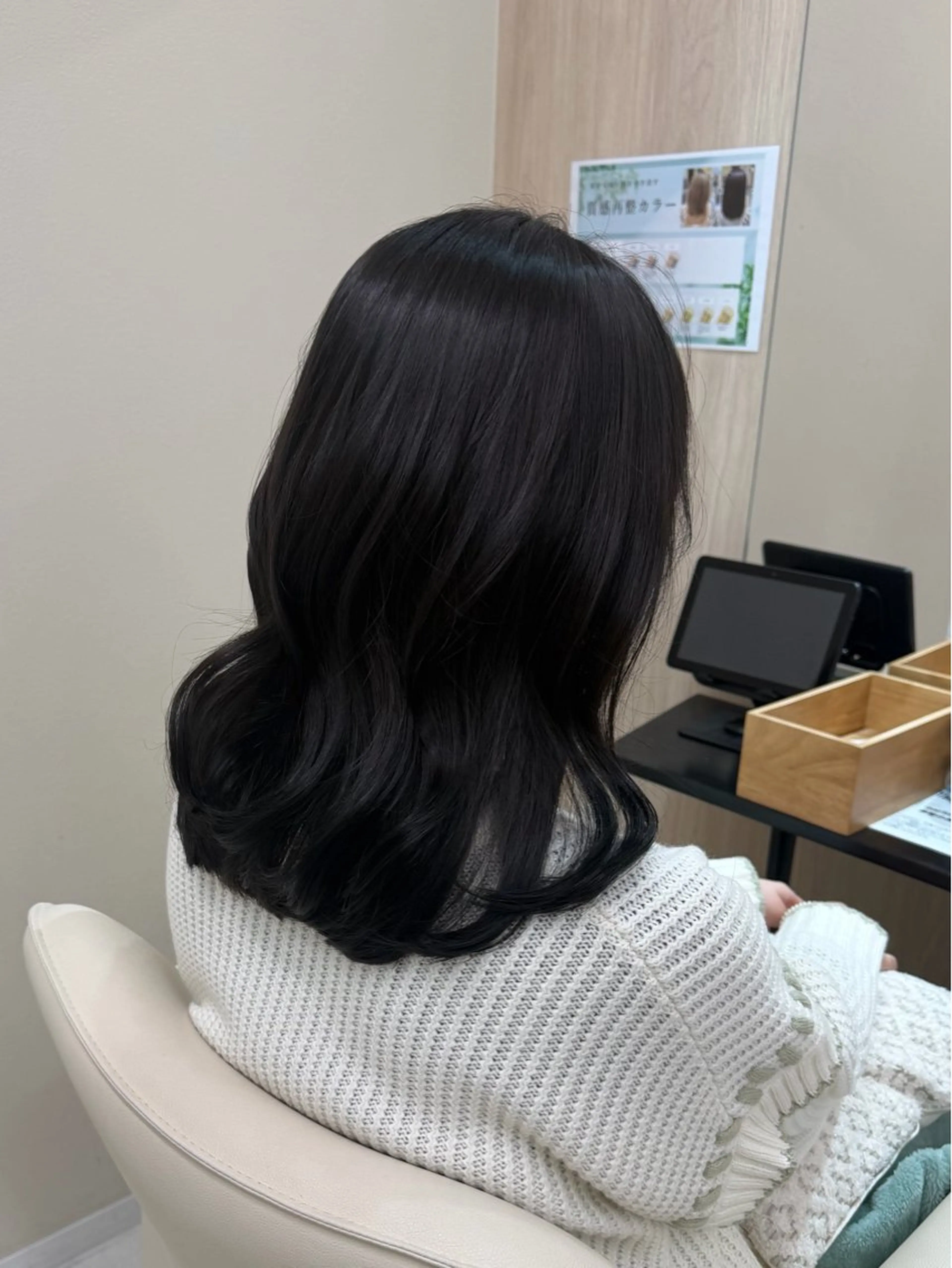 セミロング 金城 有希のヘアスタイル