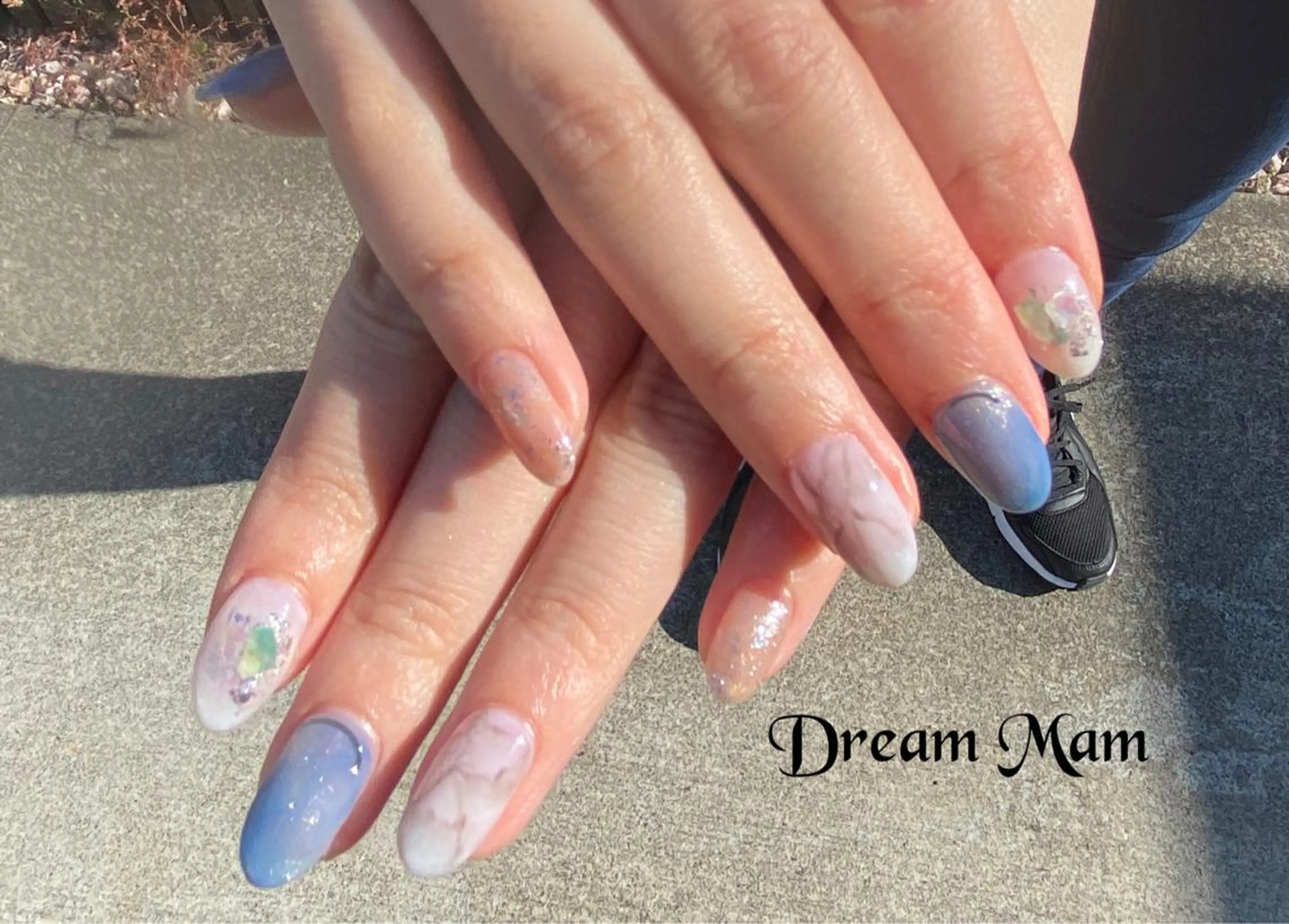 ネイル フレンチネイル ジェルネイル ガラスフレンチ グリーン マグネットネイル Nail Salon Ｄream Mamのネイルデザイン