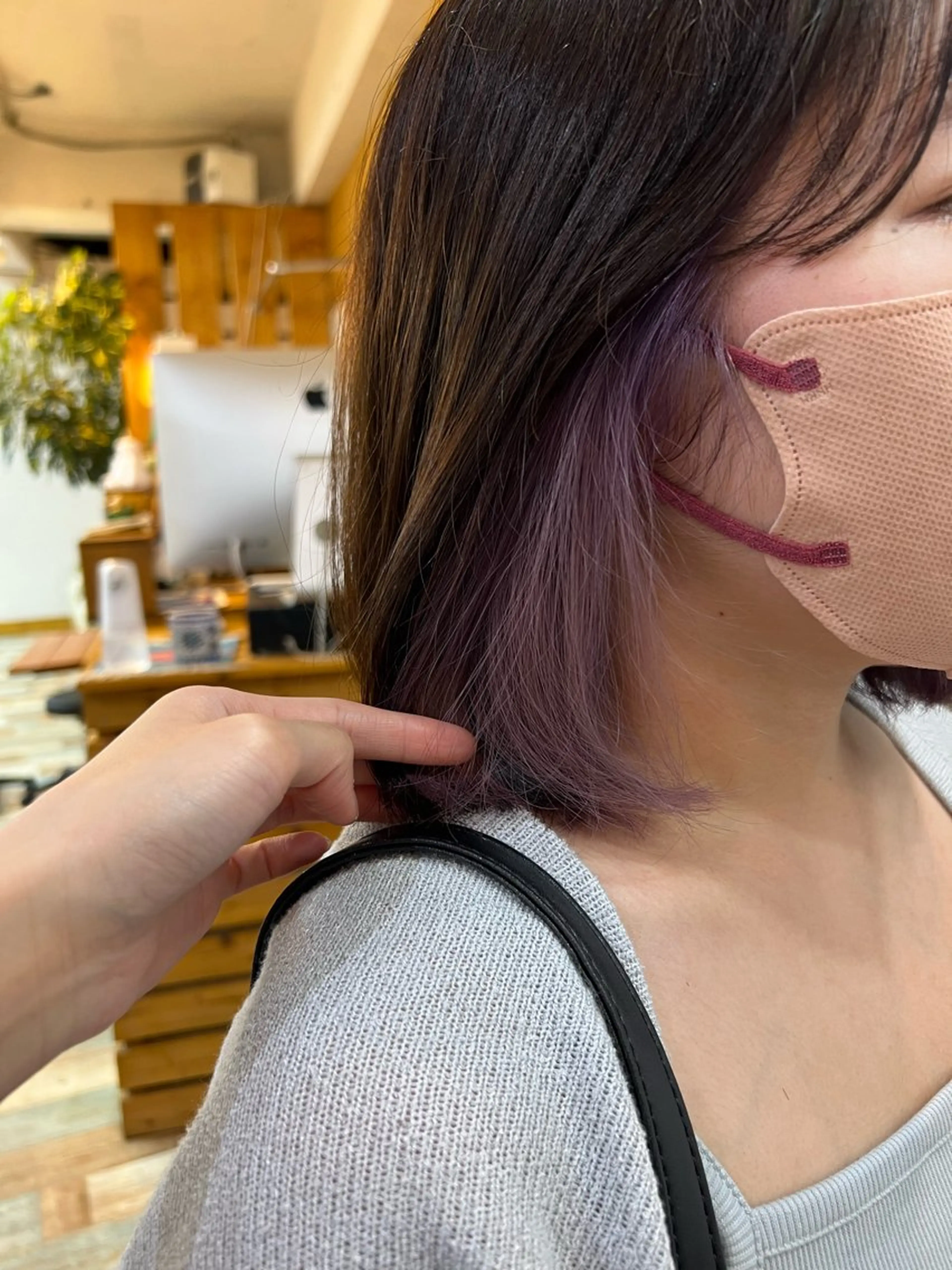 ミディアム カラー ラベンダーカラー ピンクカラー ピンクラベンダー カット ヘアカラー トリートメント KANA/ボブ/ インナーカラー/艶髪のヘアスタイル