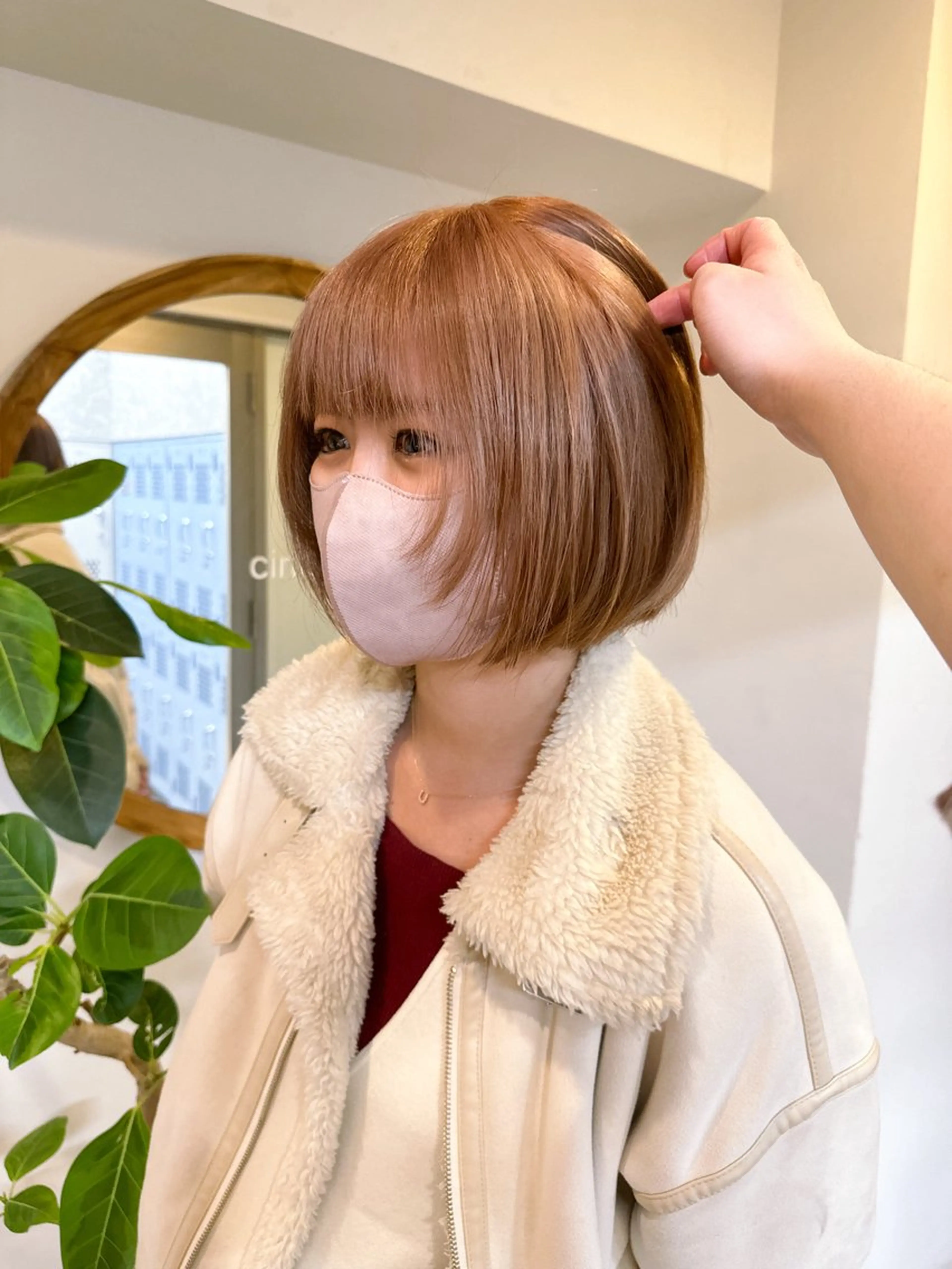 ショート カラー ベージュカラー ハイライト🌟/ ボブ/豊田のヘアスタイル