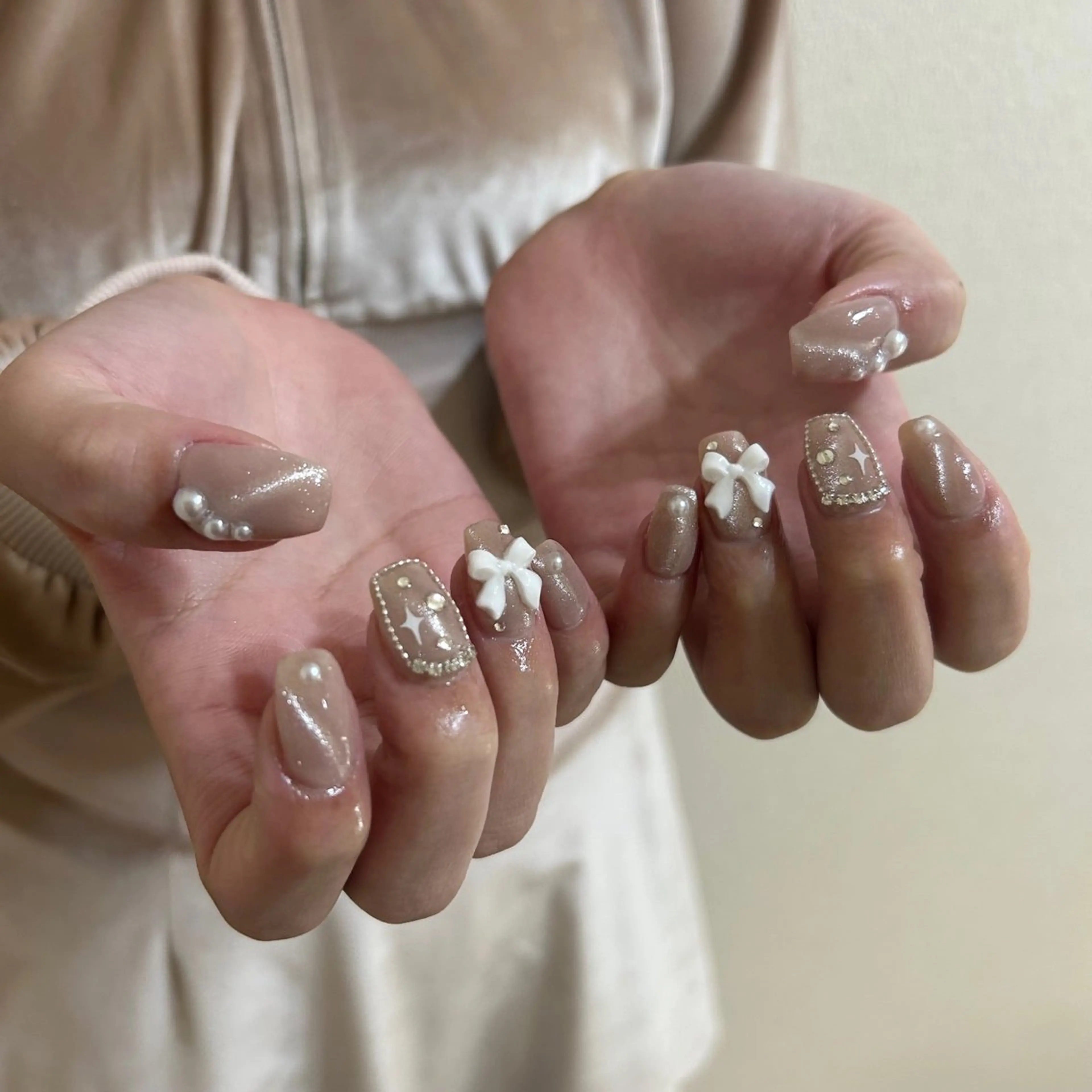 ネイル ブルー フットネイル ジェルネイル キラキラネイル 韓国ネイル RooM -mizuki-のネイルデザイン