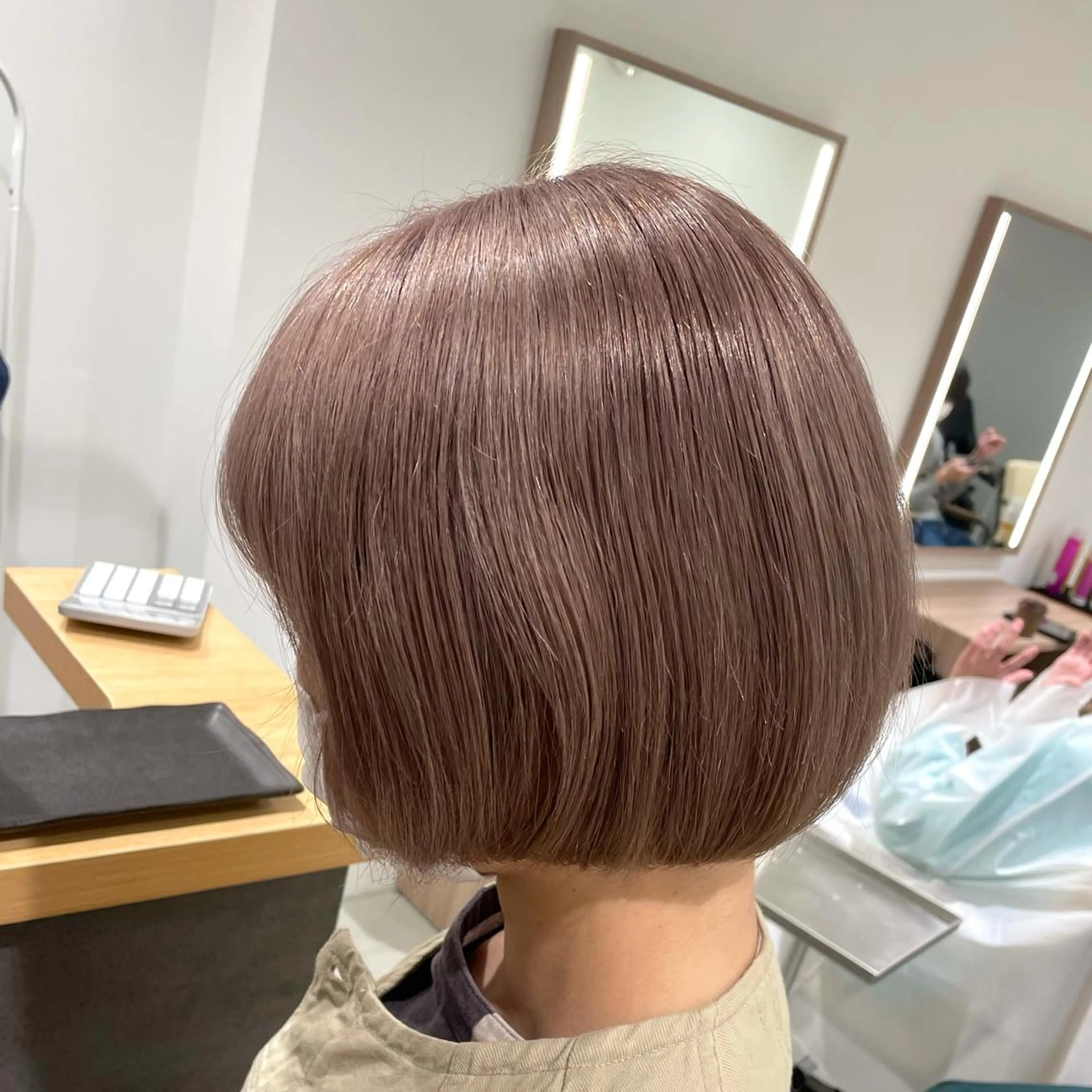 ミディアム カラー カット ヘアカラー トリートメント 🎀透明感カラー🎀 mikaのヘアスタイル