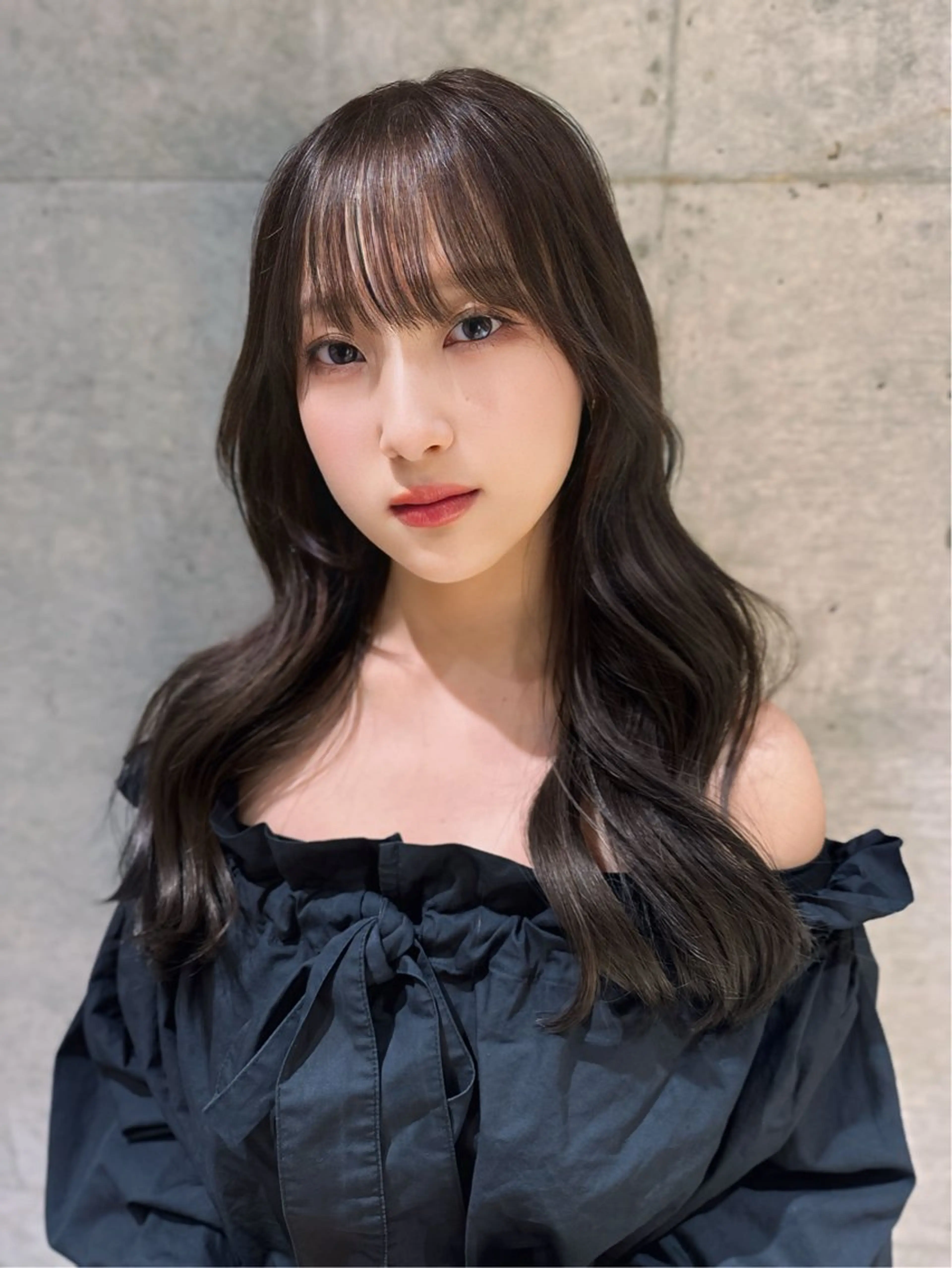 セミロング Rita/髪質改善 /透明感カラーのヘアスタイル