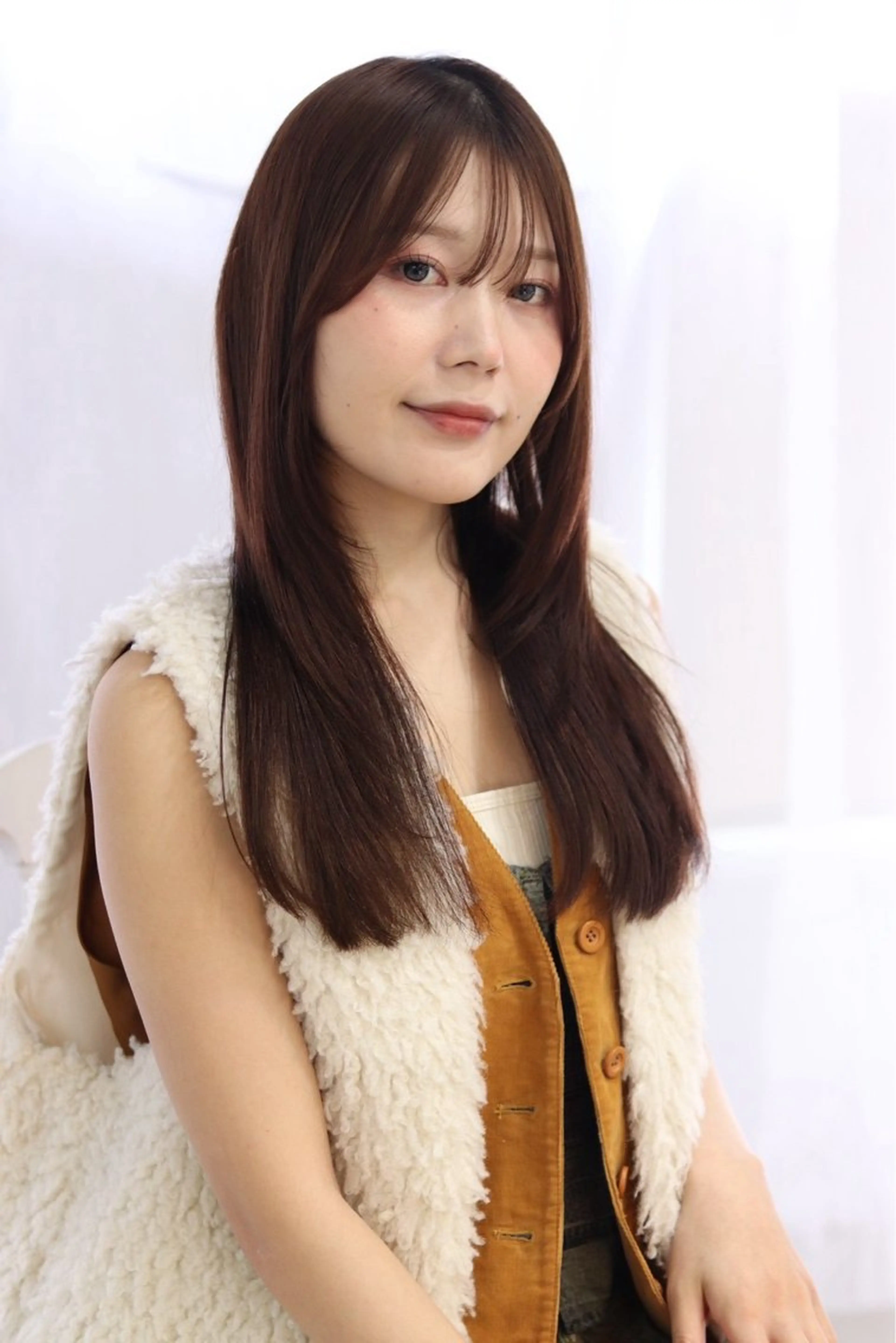 ロング 秋山 夏三のヘアスタイル