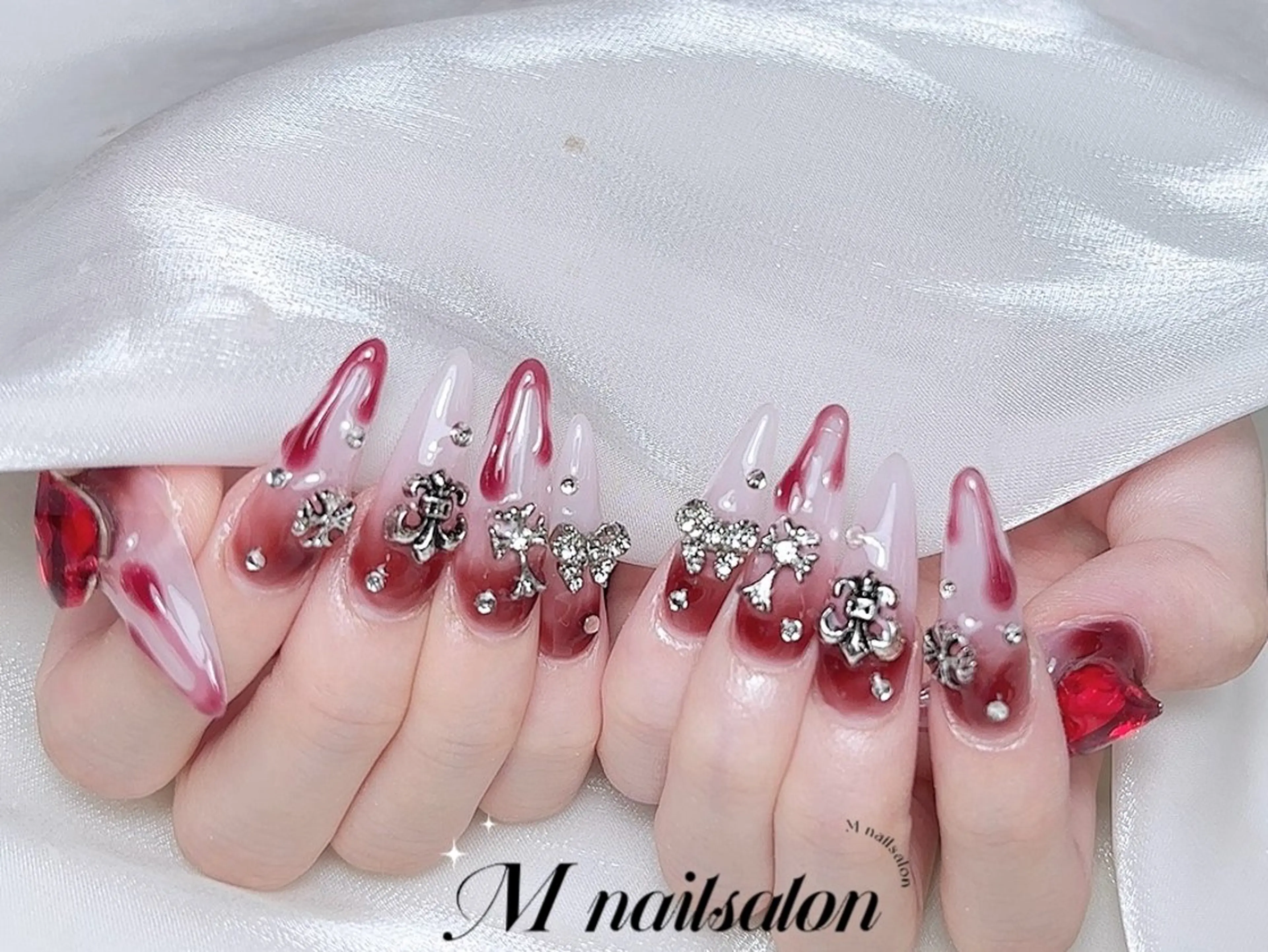 ネイル M🌷nail 長さだし専門店のネイルデザイン