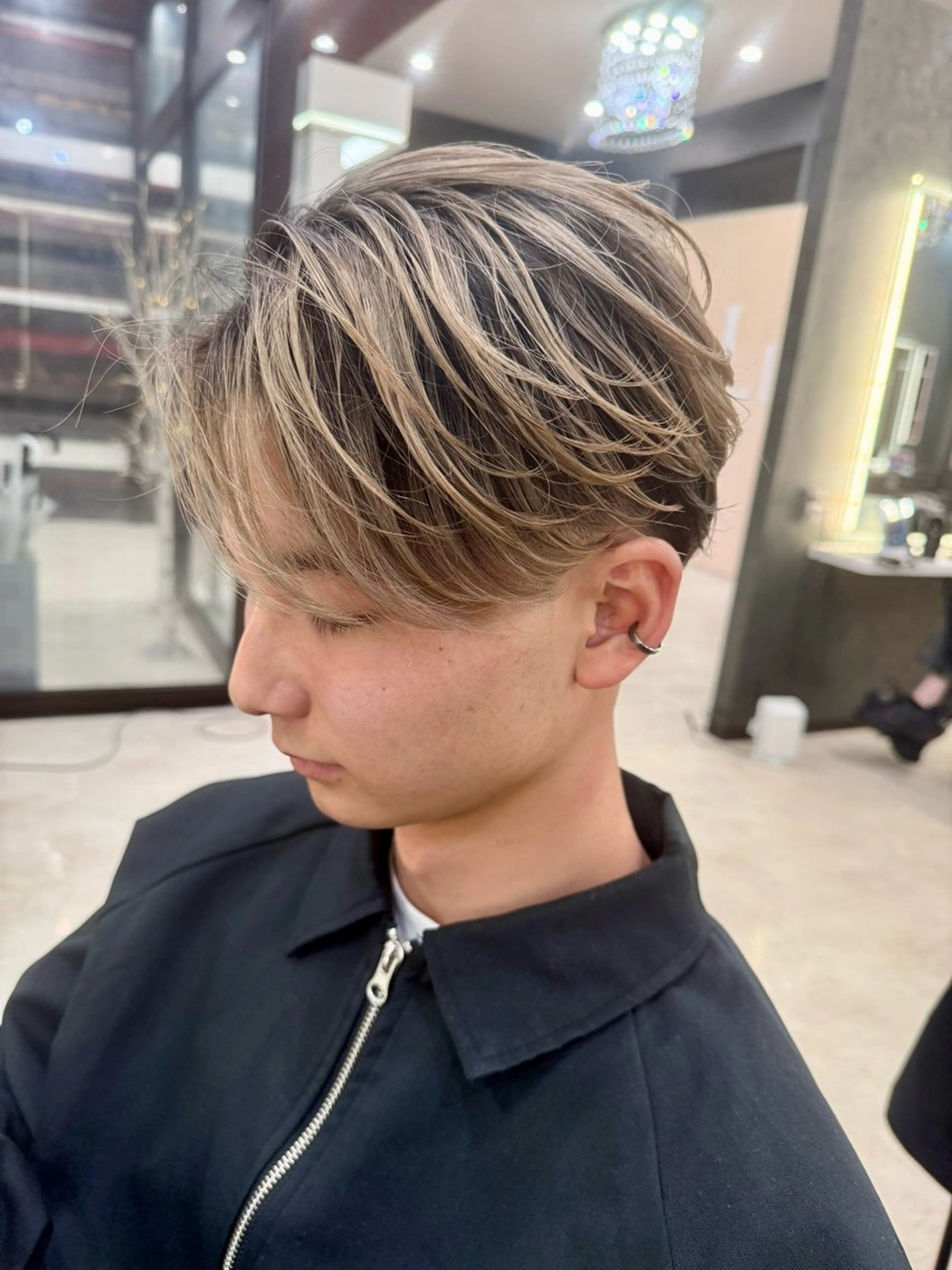 メンズ メンズブリーチ 学生（メンズ向け） カット ヘアカラー DESIGN SALON  LIA・デザインサロンリア所属・お悩み/縮毛矯正/ 解決/けんすけ🫧のヘアスタイル