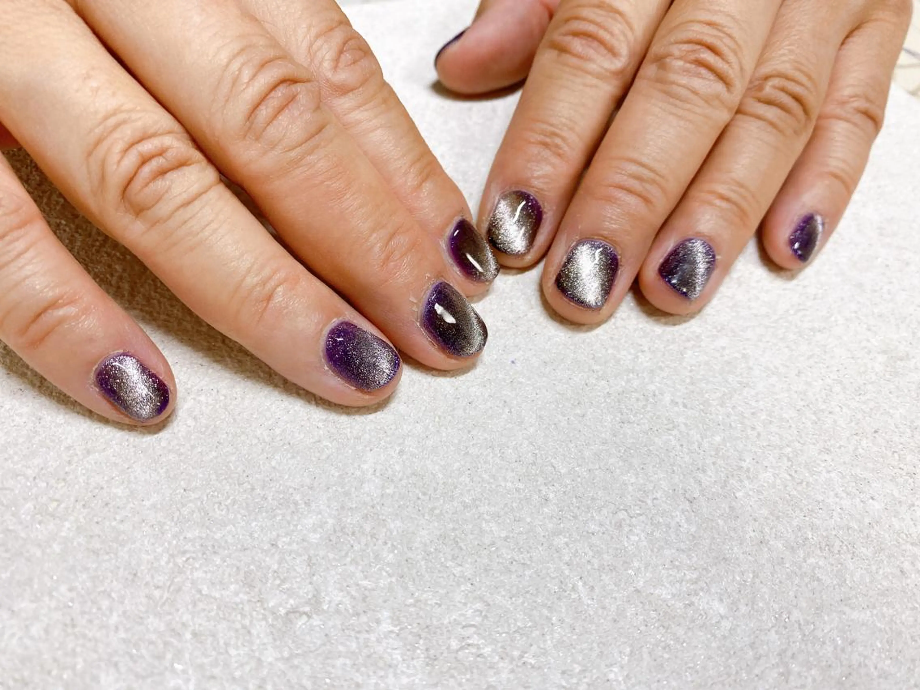 ネイル オーロラネイル フラワーネイル フットネイル フレンチネイル ジェルネイル mogunail &blowのネイルデザイン