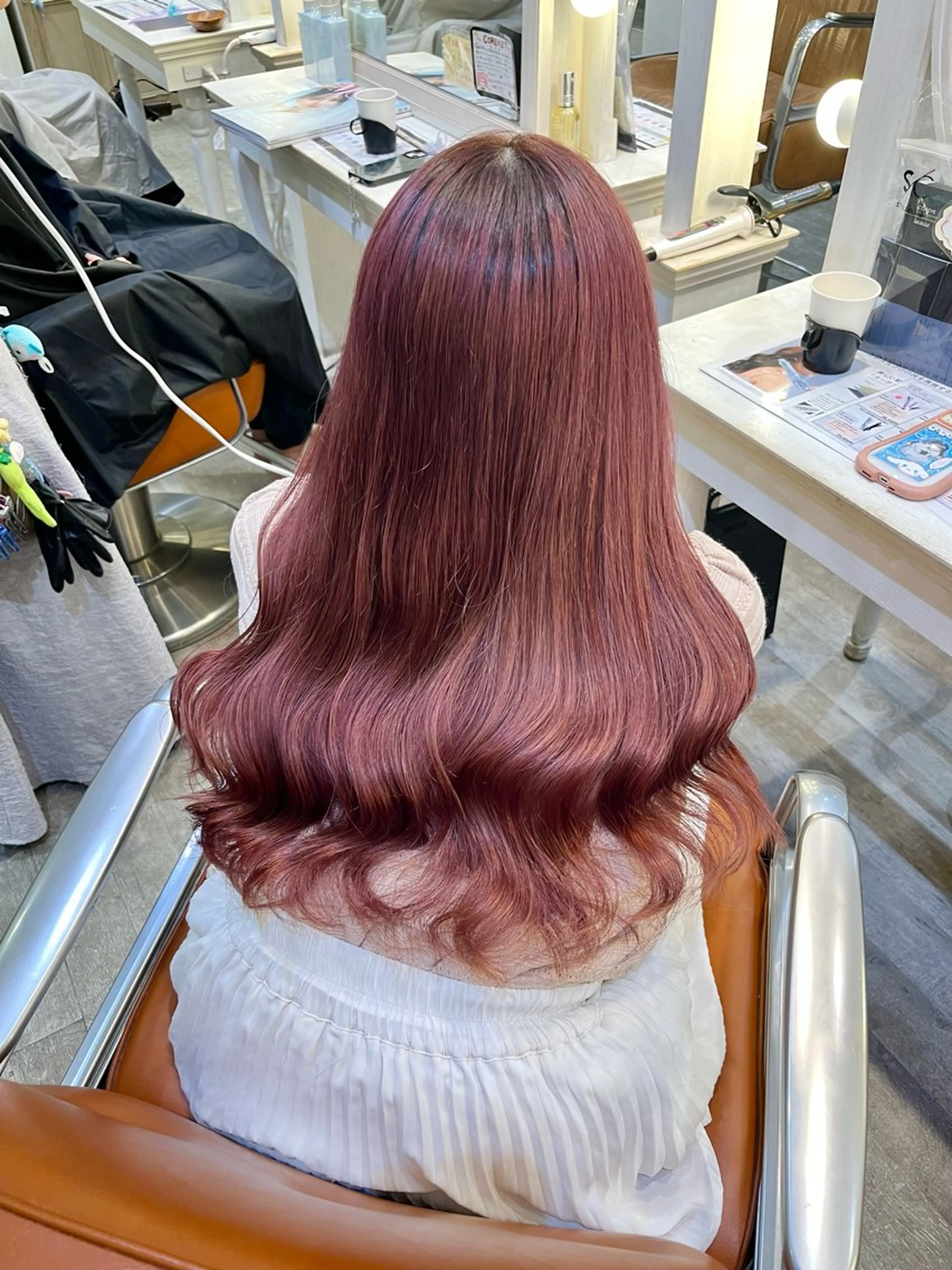 カラー ブリーチ ケアブリーチ ピンクカラー エクステ🎀 暖色カラー🎀amiのヘアスタイル