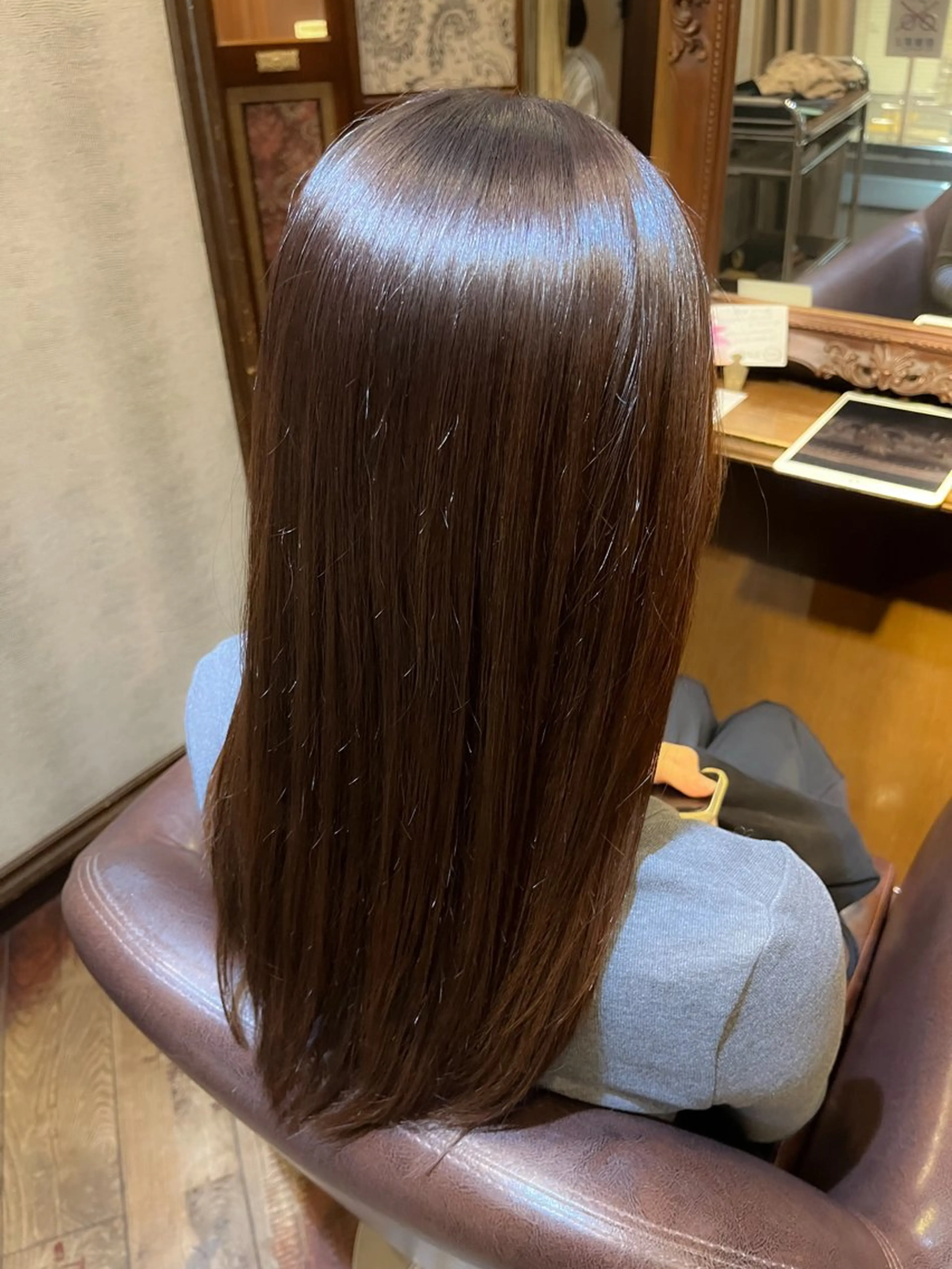 ロング 顔まわりレイヤー 顔周りカット レイヤーカット ✂︎grace ✂︎mahoのヘアスタイル