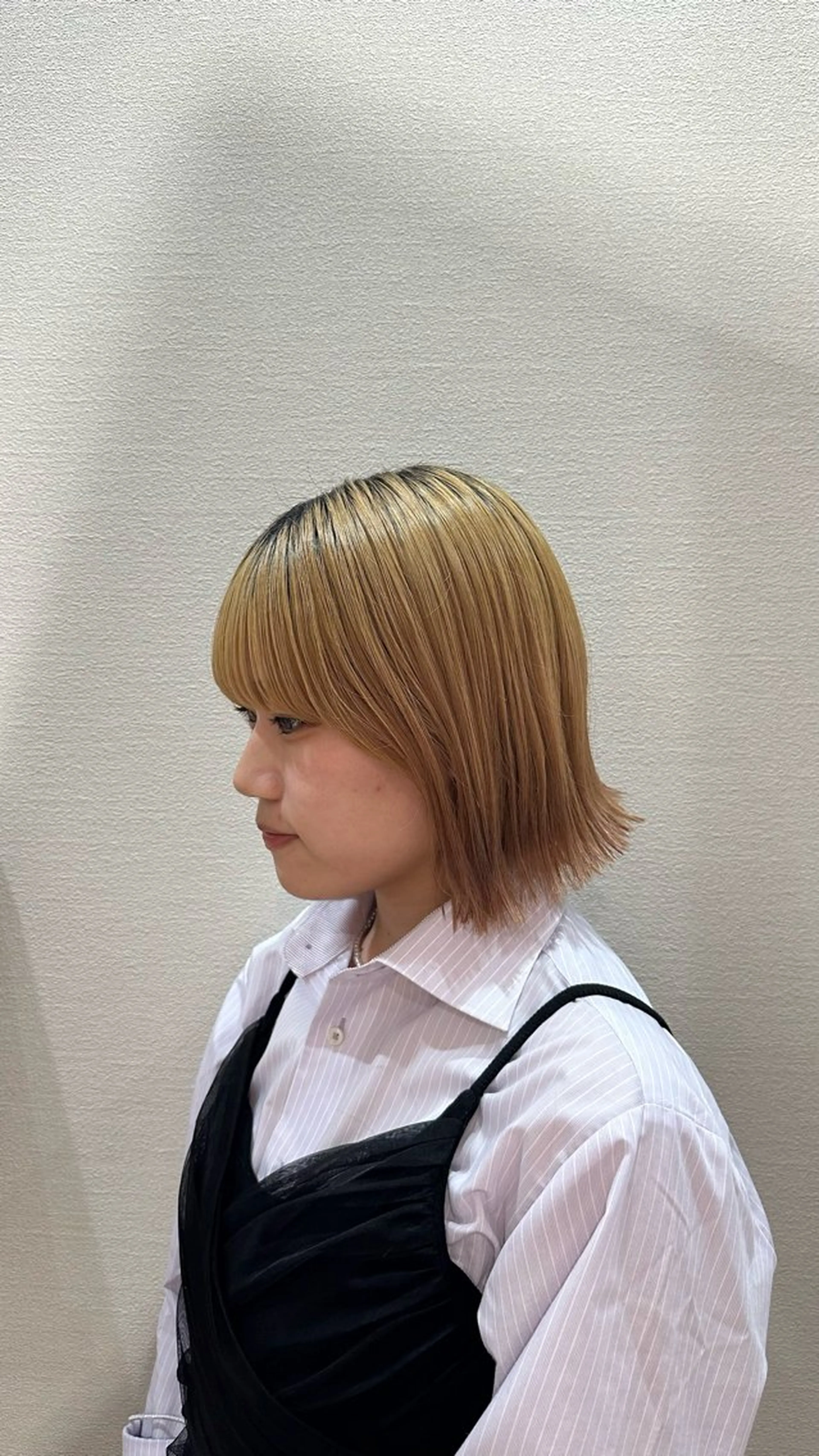 ショート なつき/ 艶カラー/縮毛矯正のヘアスタイル