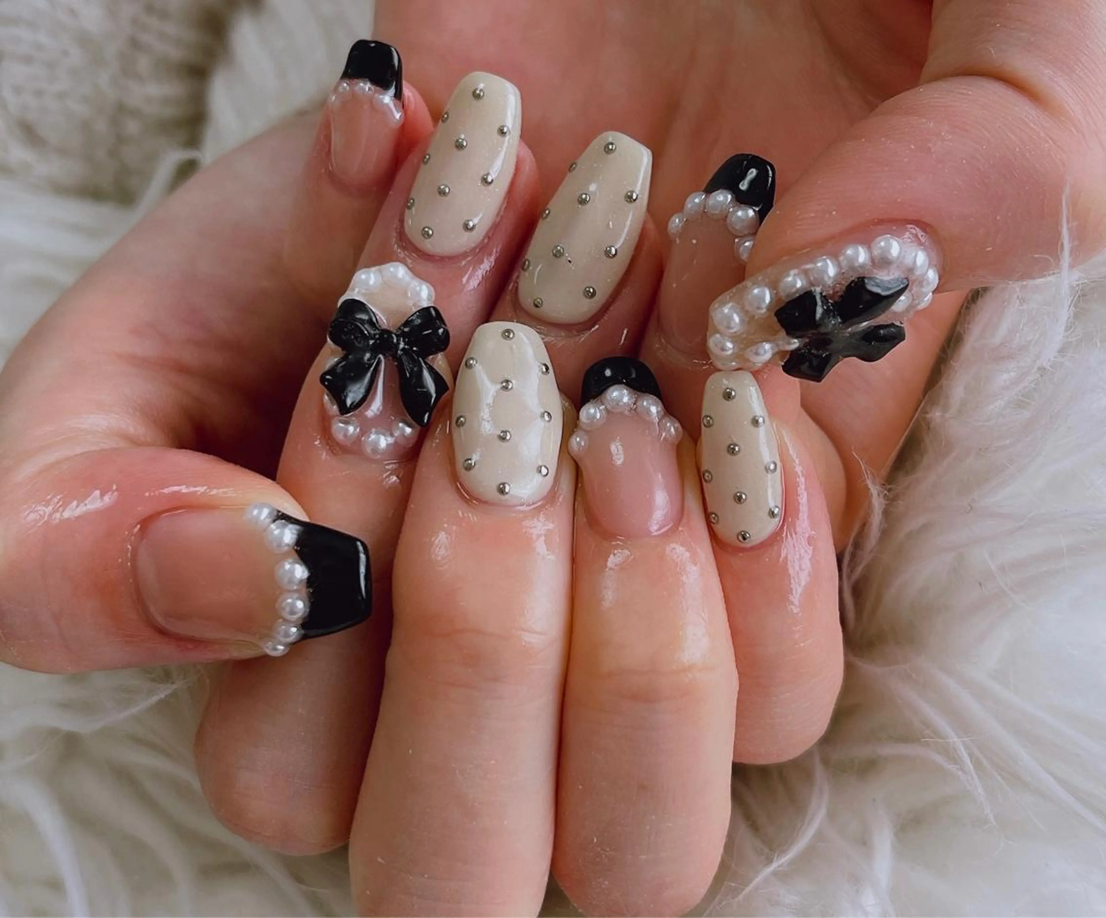 ネイル リボン ハンドネイル 松田 由真のネイルデザイン