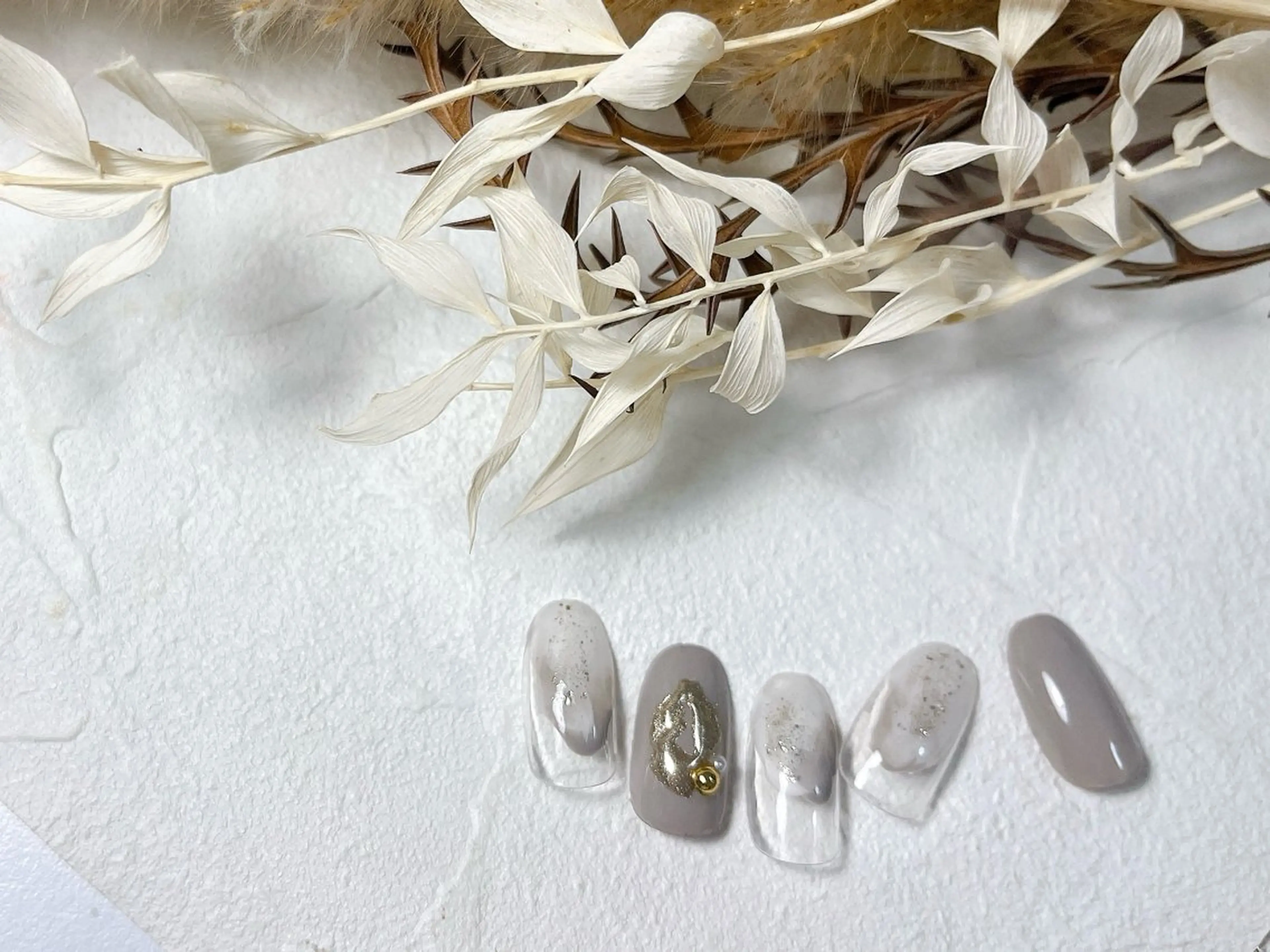 ネイル オーロラネイル フットネイル フレンチネイル ジェルネイル マグネットネイル kiki nail たまプラーザのネイルデザイン