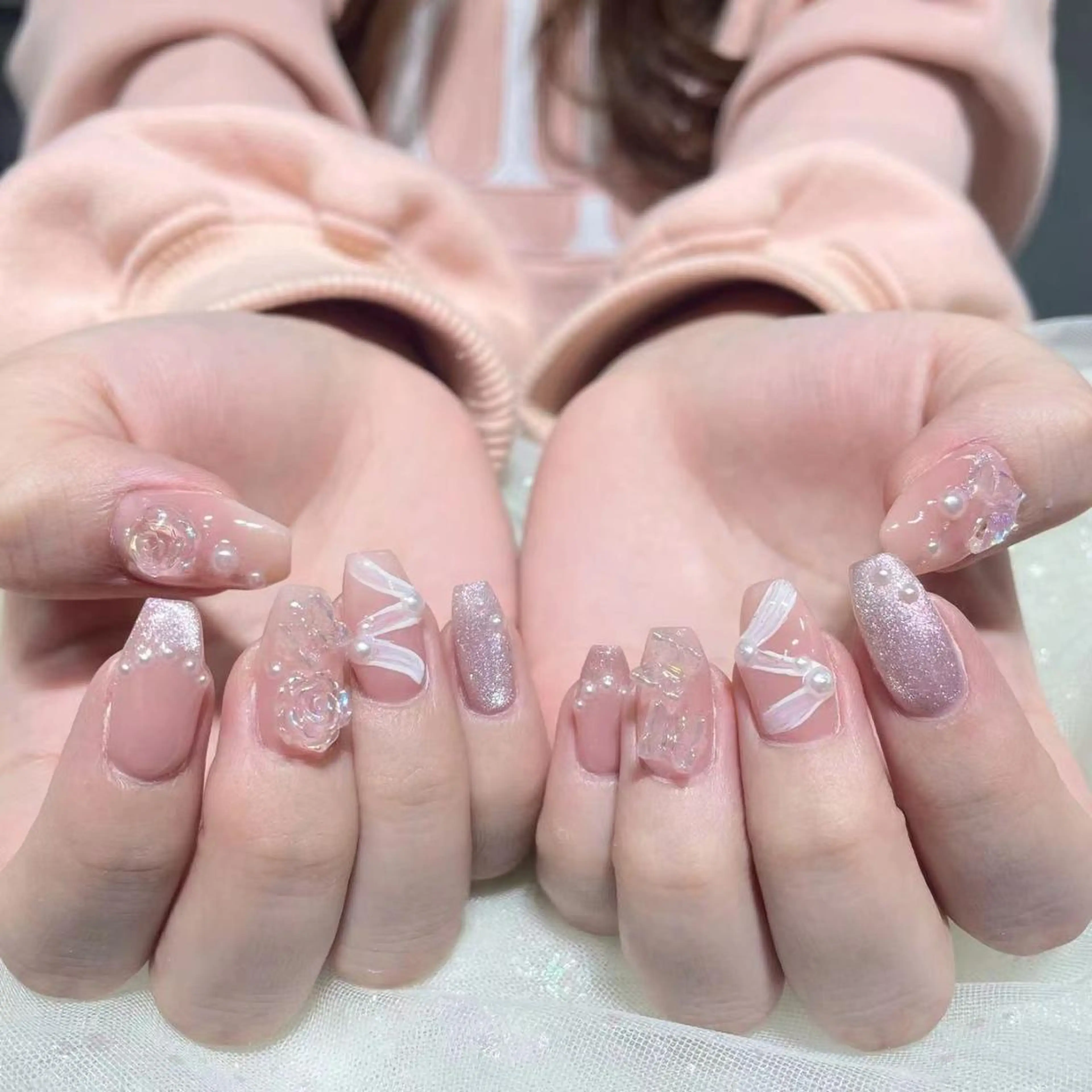 ネイル ネイルチップ Queens ひなのネイルデザイン